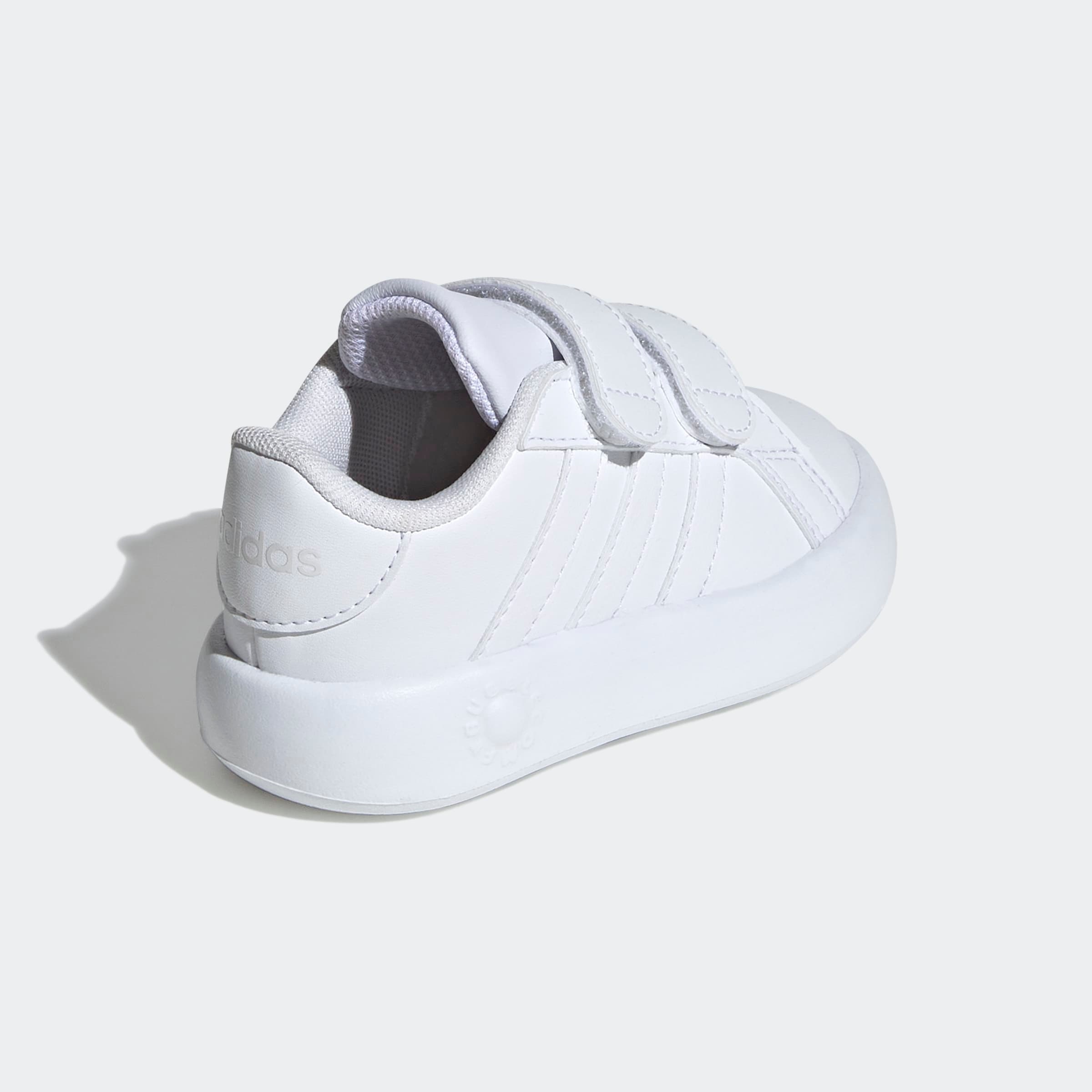 adidas Sportswear Klettschuh »GRAND COURT 2.0 KIDS«, Design auf den Spuren des adidas Superstar, für Kinder