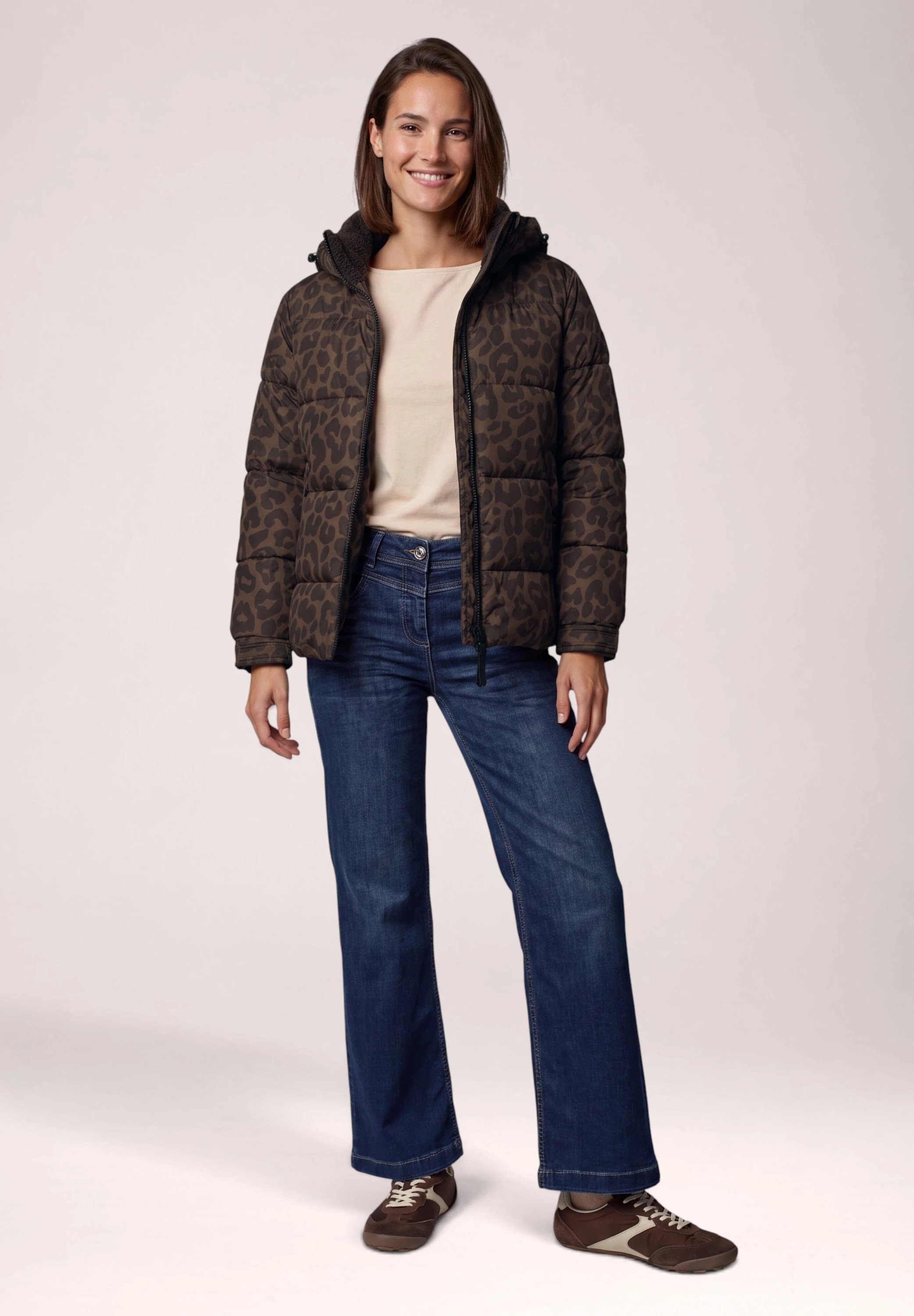 Cecil Steppjacke mit Kapuze mit moderner Steppung
