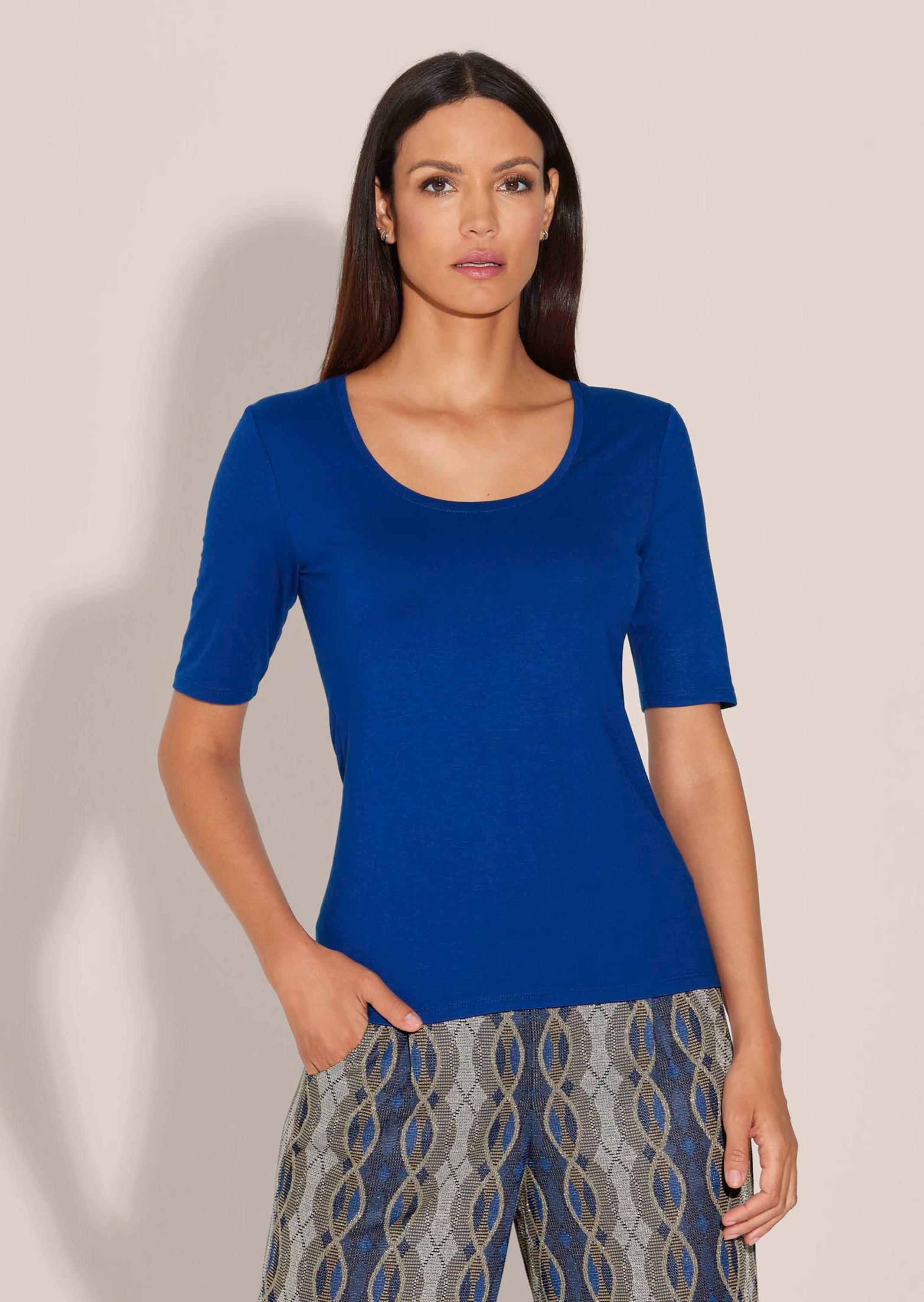 MADELEINE Kurzarmshirt "Shirt Sommerliches Basicshirt mit Rundhalsausschnit günstig online kaufen