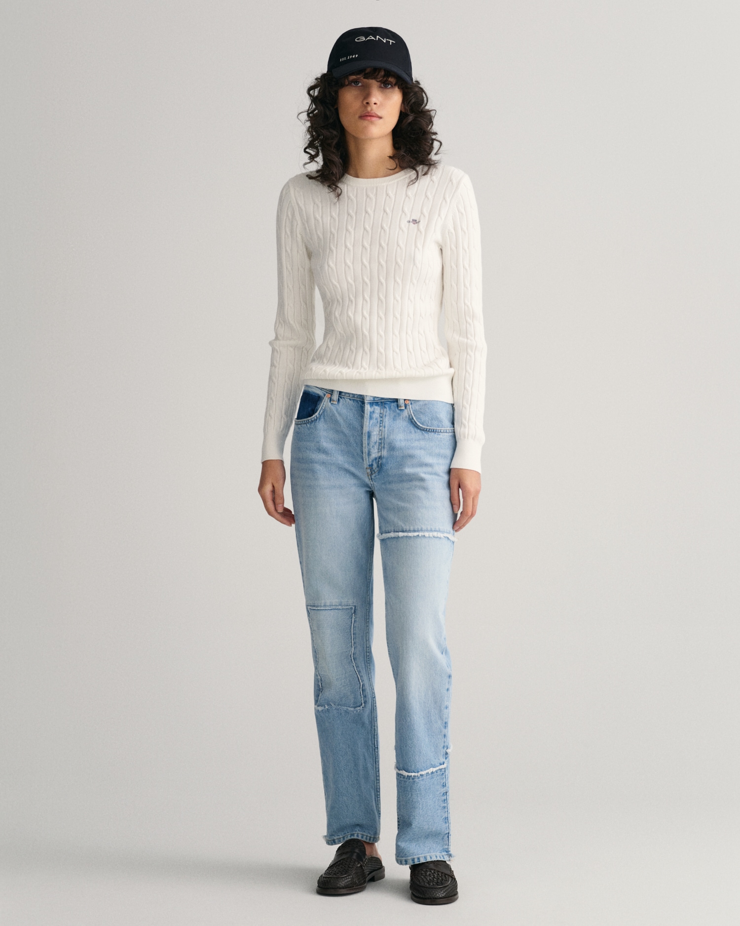 Gant Strickpullover »STRETCH COTTON CABLE C-NECK«, mit Logostickerei auf der Brust