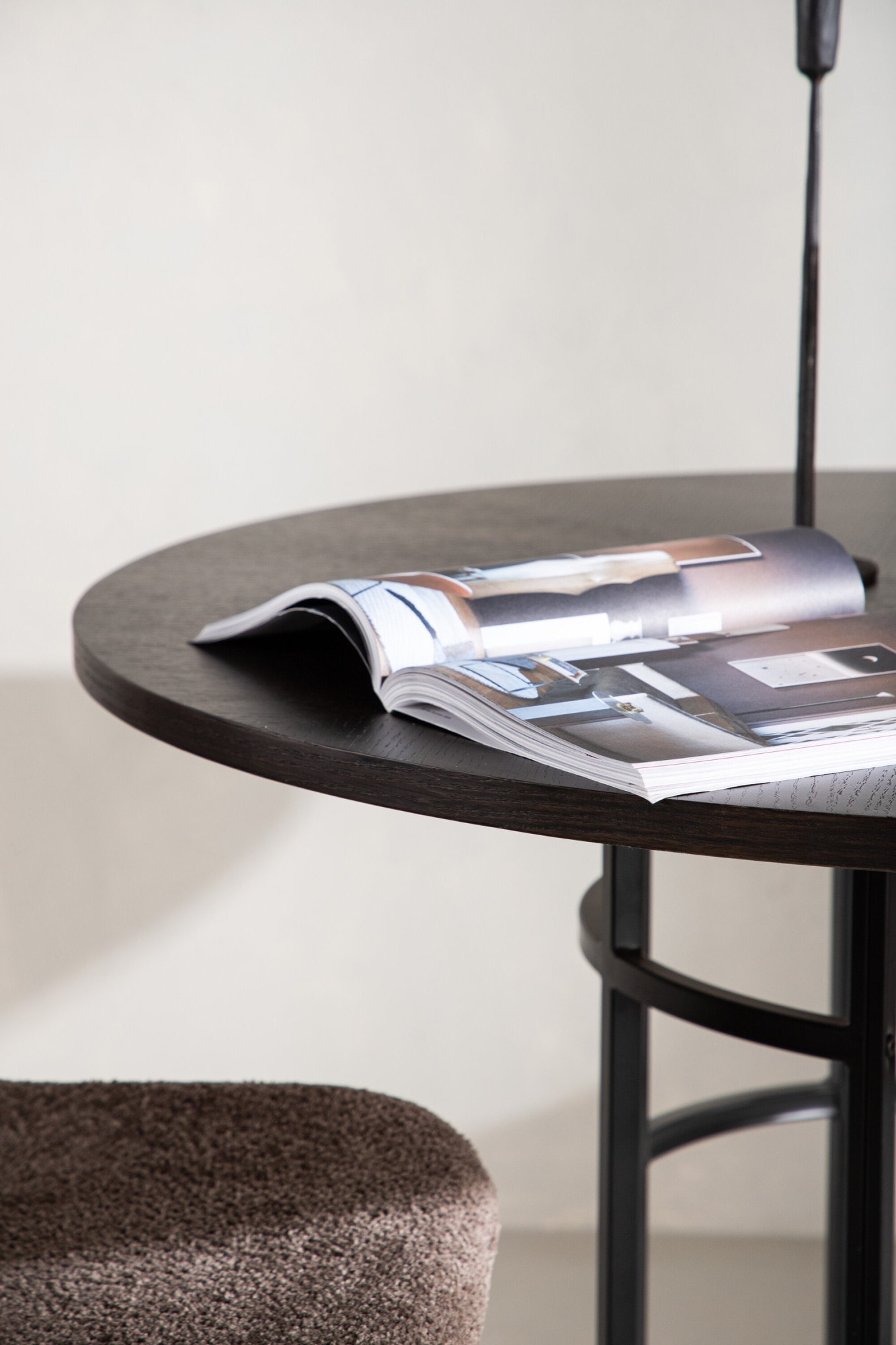 Venture Home Esstisch »Copenhagen, runder Esstisch in warmer Braunoptik, Ø 115 cm« Esszimmertisch, MDF, Furnier, rund, einladend, modern