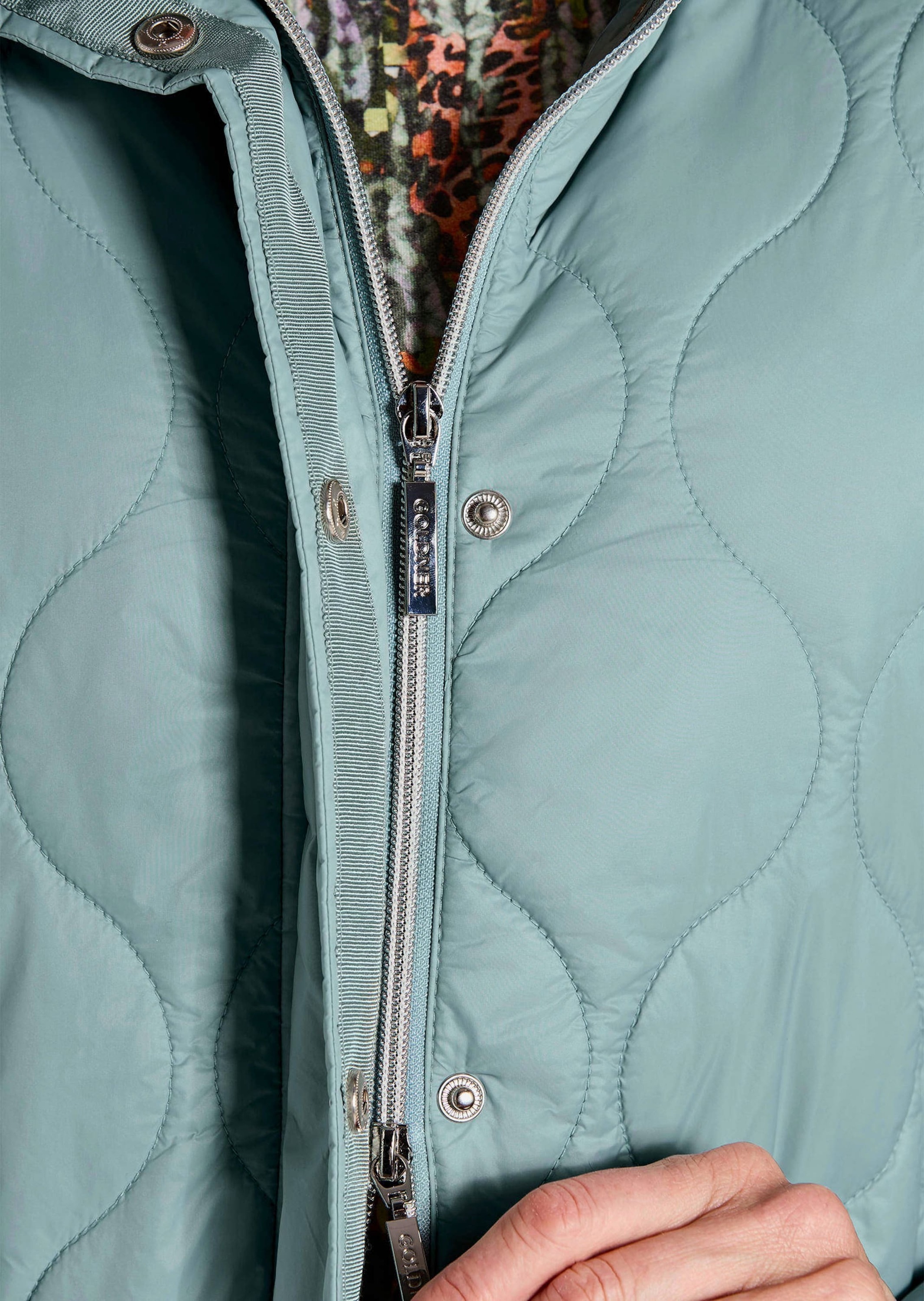 GOLDNER Steppjacke »Kurzgröße Steppjacke im Overshirt-Look«