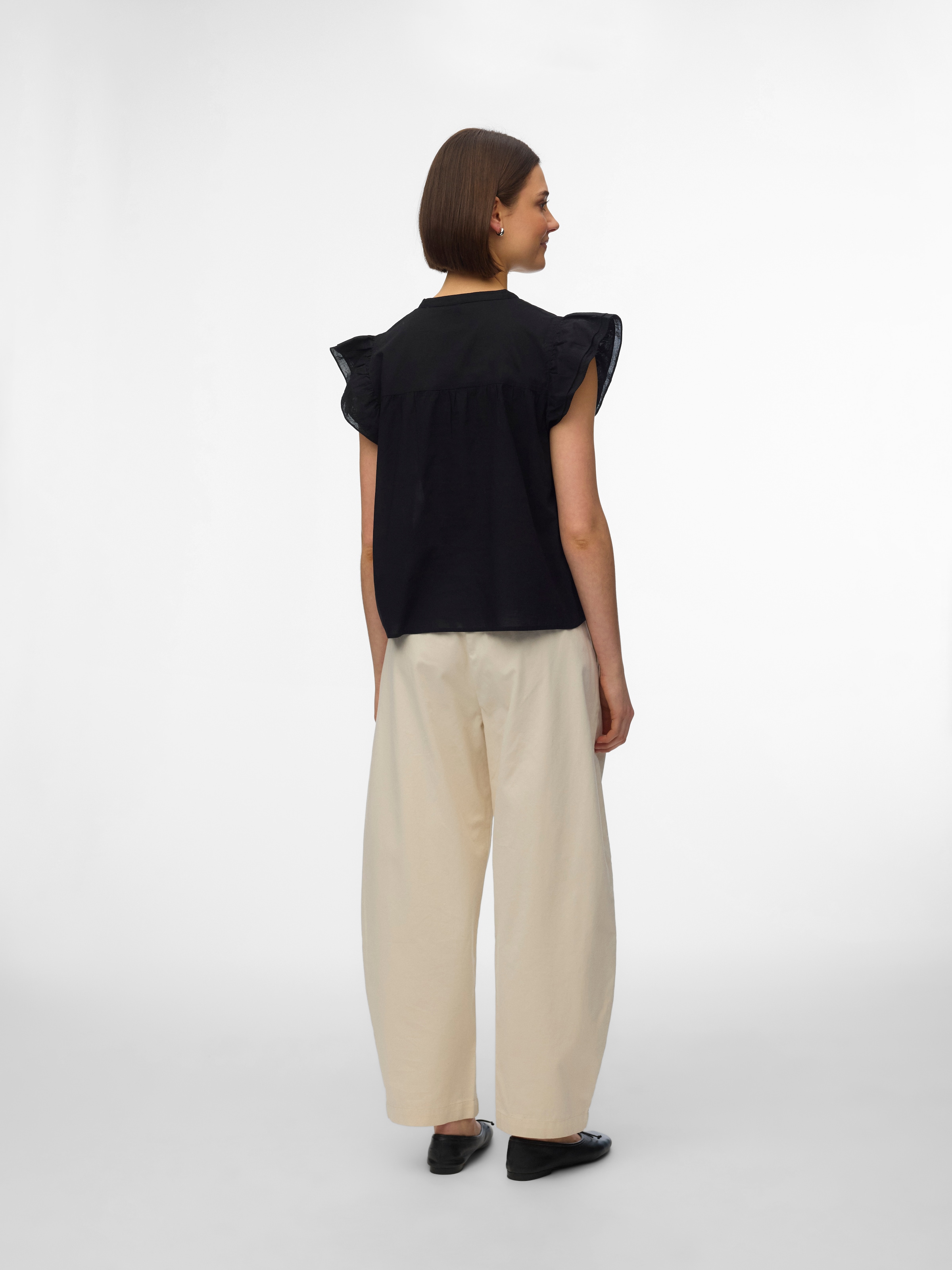 Vero Moda Kurzarmbluse »VMLINE SS V-NECK TOP WVN NOOS« Baumwolle, Lochstickerei