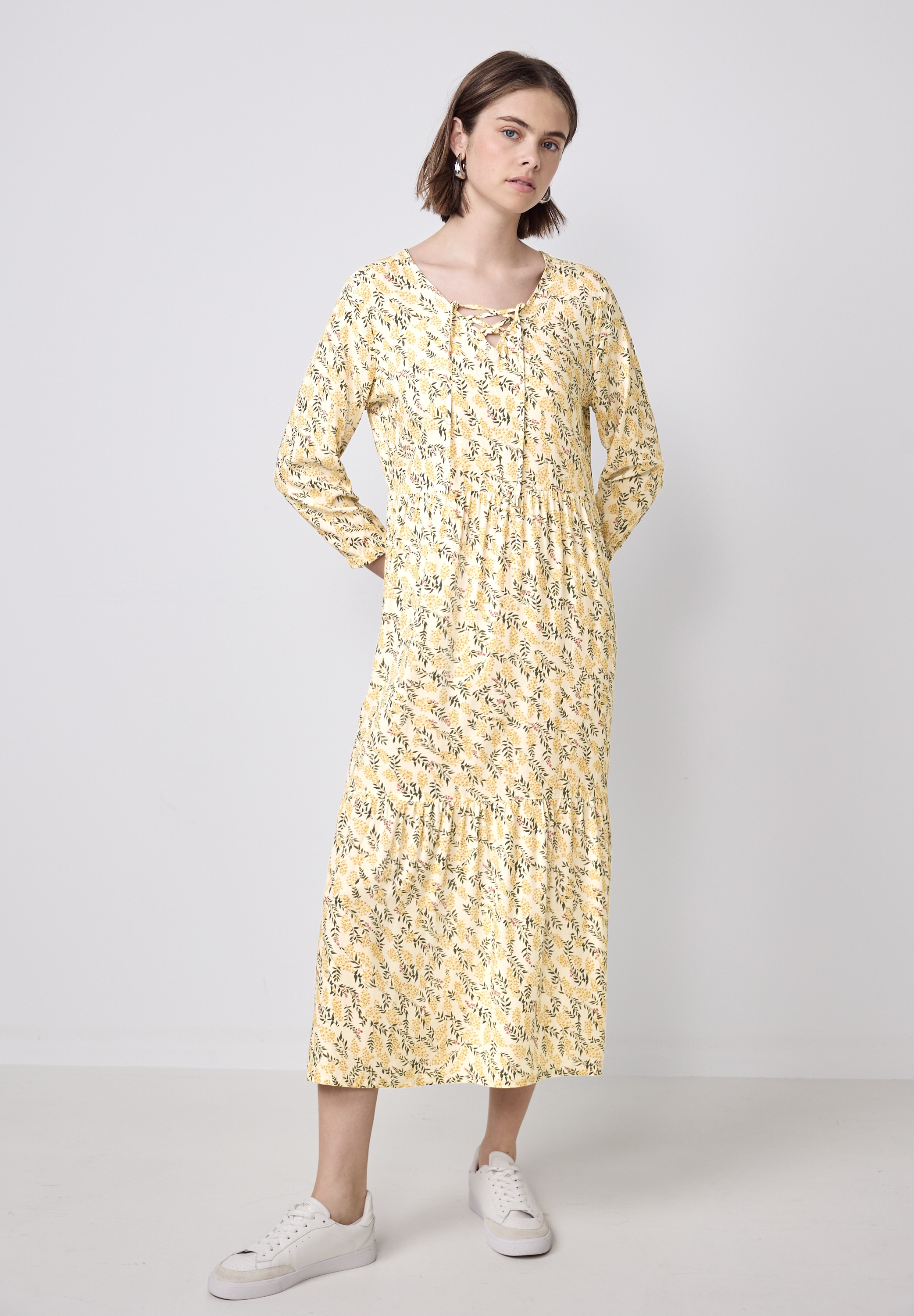 STREET ONE STUDIO Midikleid, mit allover Blumenprint