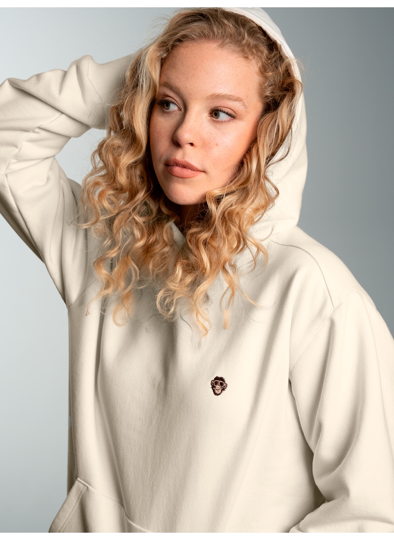 Trigema Sweatshirt »TRIGEMA Hoodie mit Affe Charly-Stickmotiv«