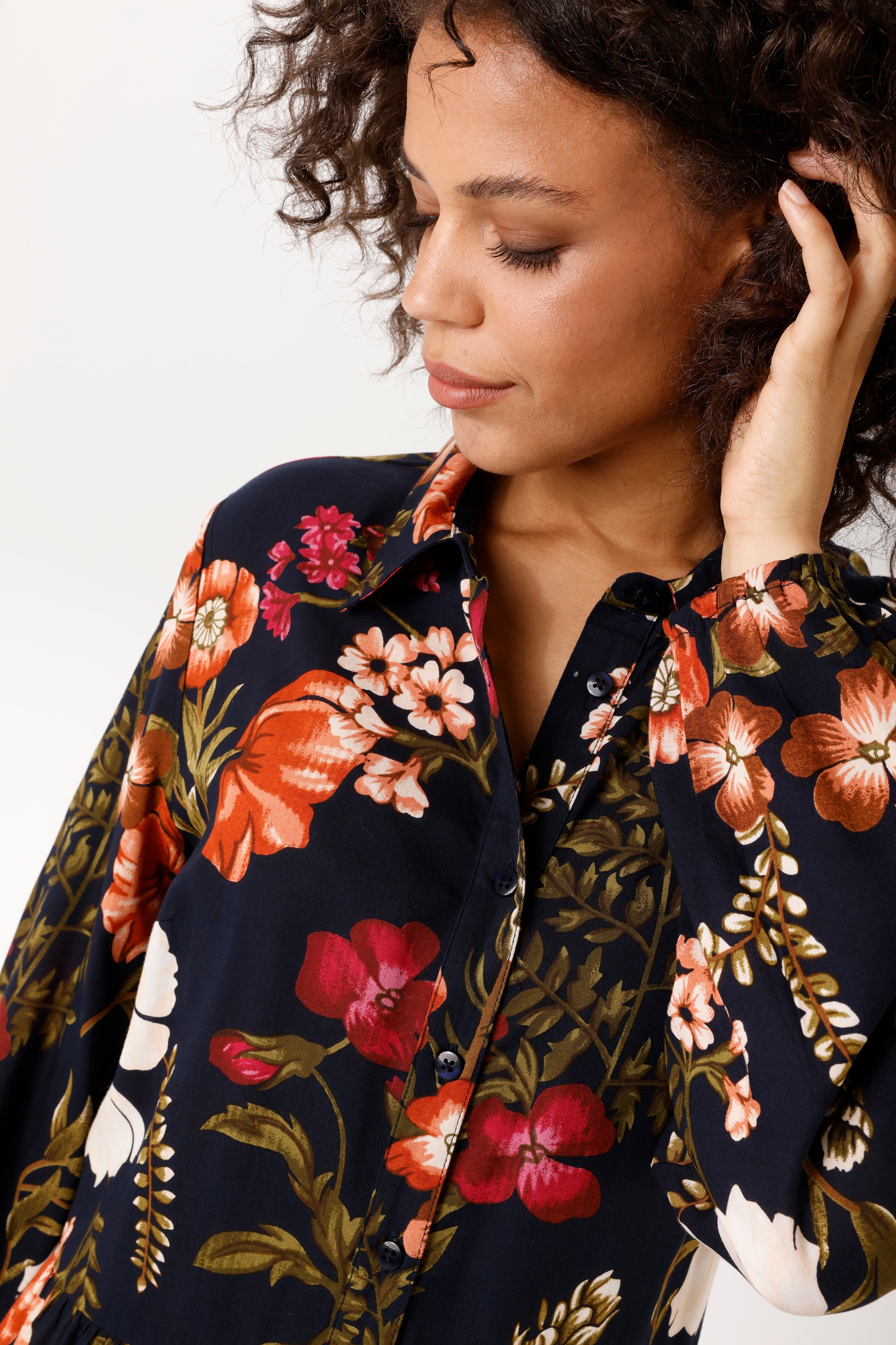 Aniston CASUAL Maxikleid mit farbenfrohen Blumendruck - jedes Teil ein Unikat - NEUE KOLLEKTION