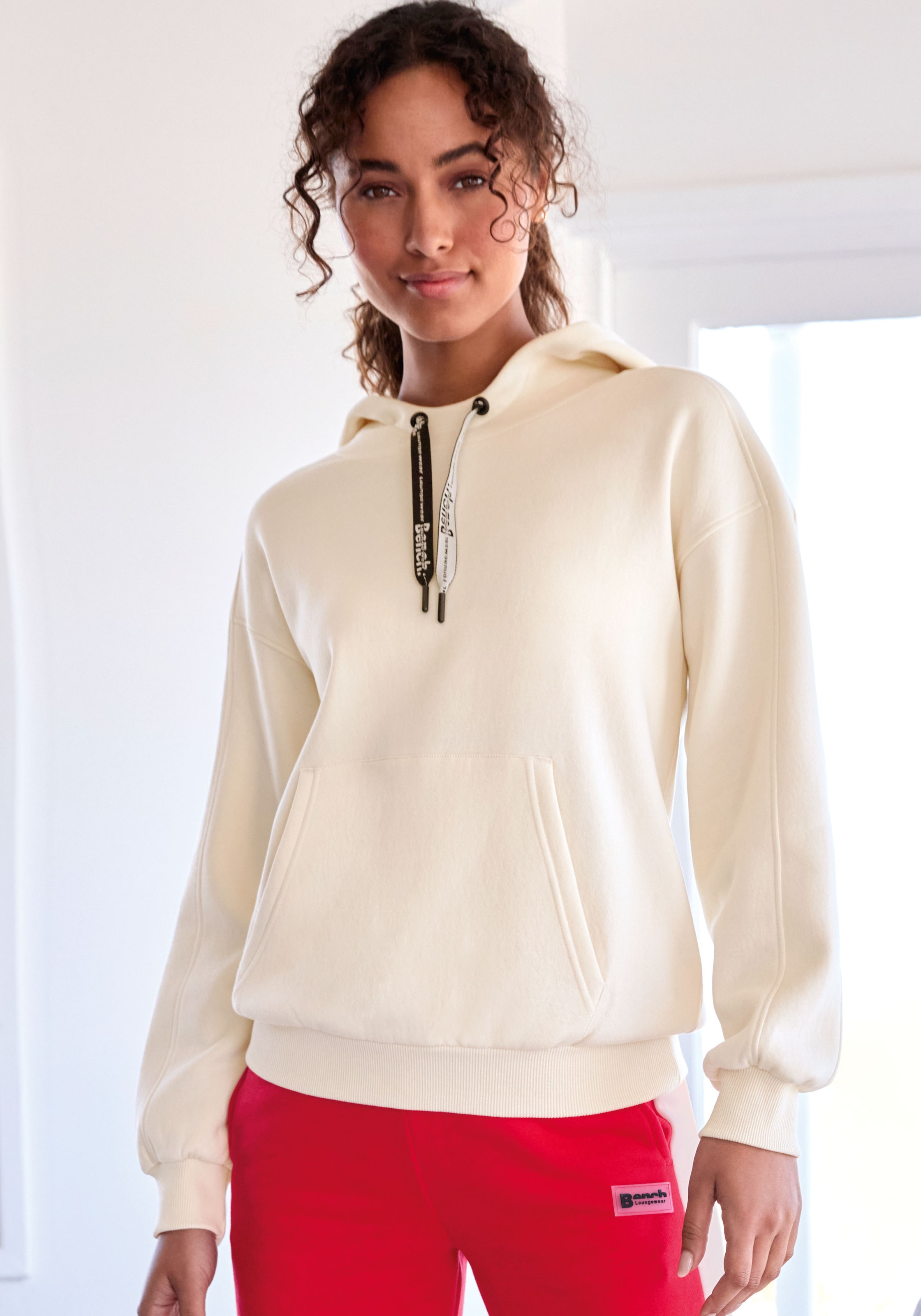 Bench. Loungewear Kapuzensweatshirt , mit Kängurutasche, Loungewear
