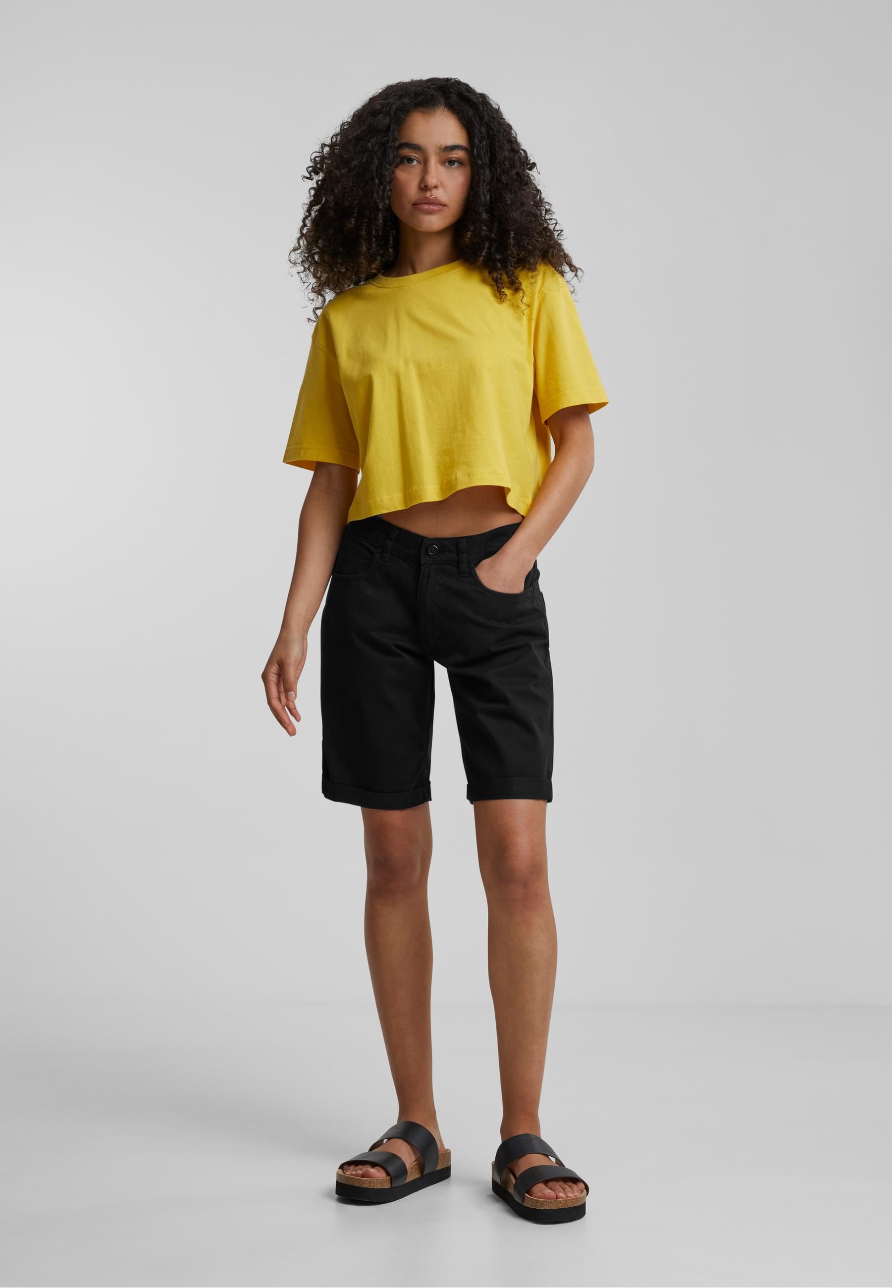 URBAN CLASSICS Sweatshorts »Urban Classics Damen Ladies Organic Cotton Bermuda Pants«