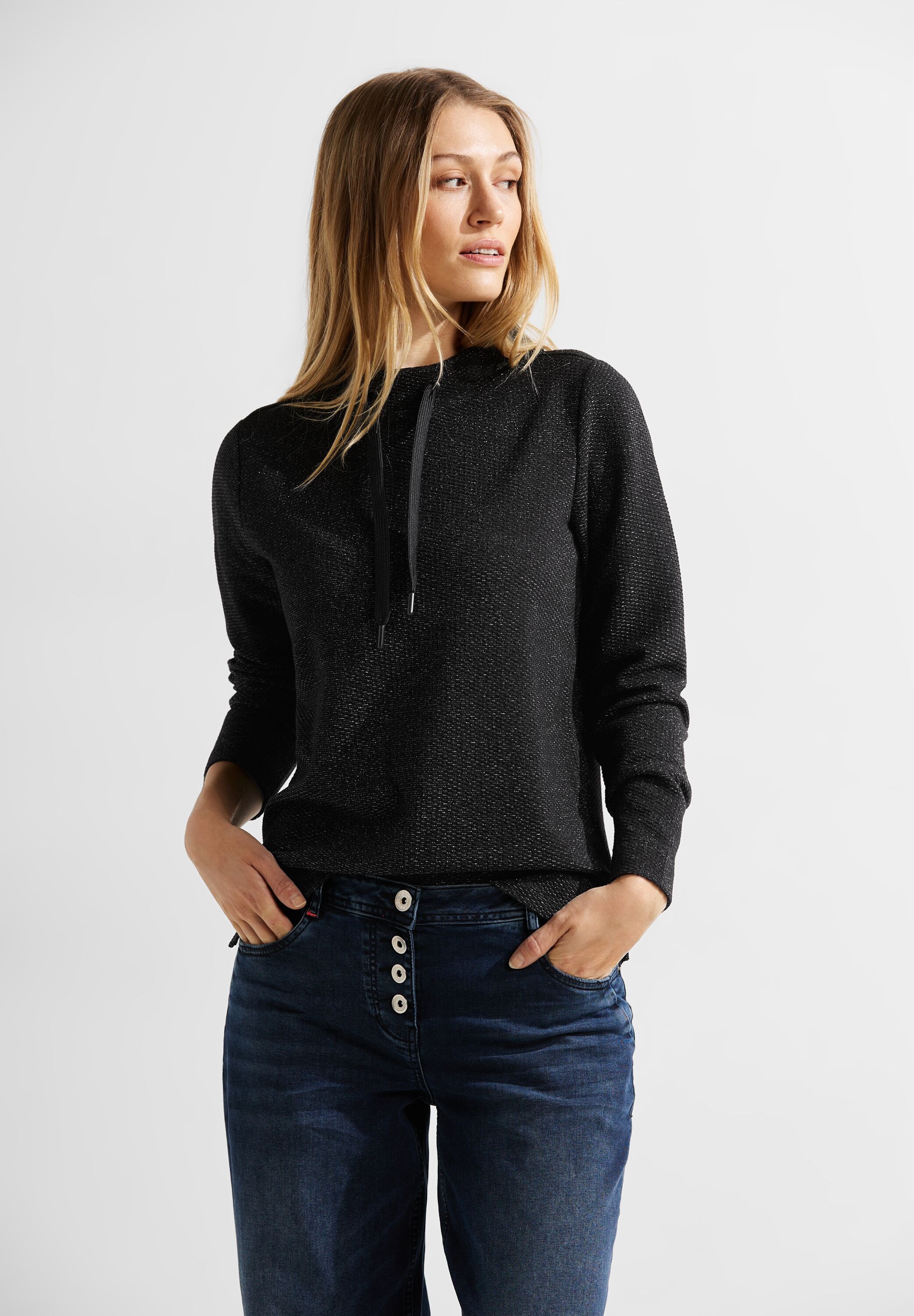Sweatshirt »Pullover mit Glanzfasern«, Strukturierte Qualität mit Metallfasern