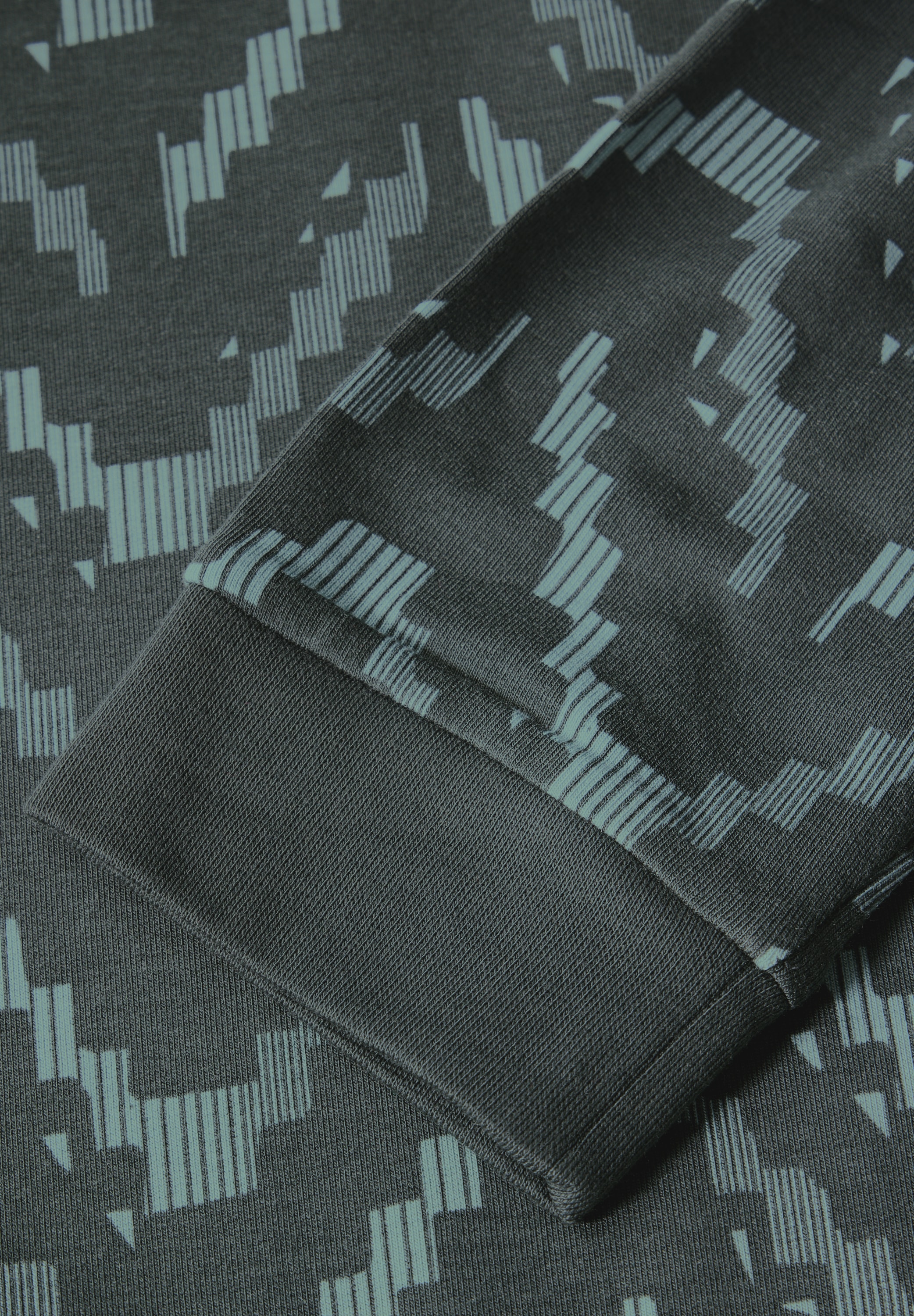 Cecil Langarmshirt, mit grafischem Muster