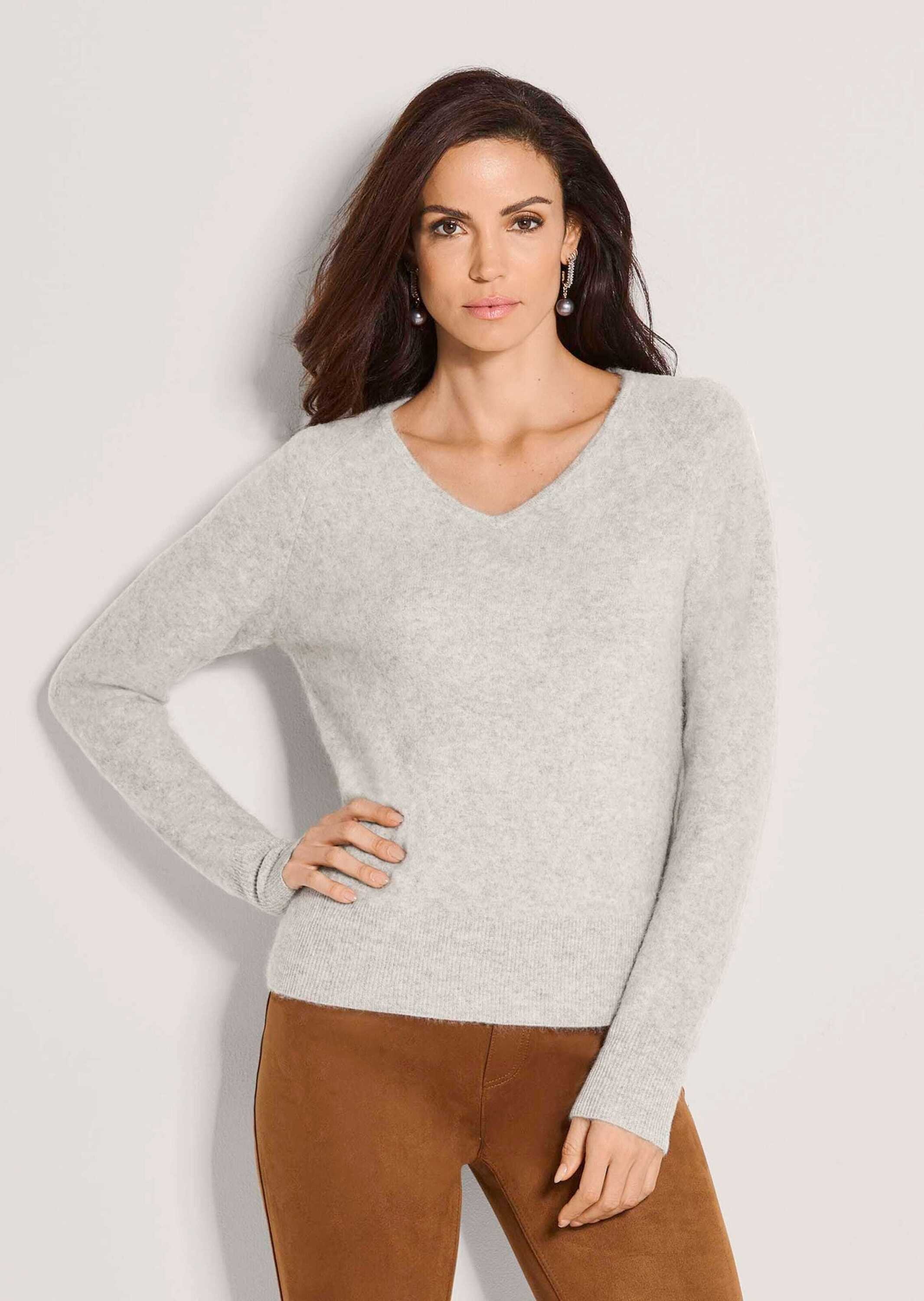 MADELEINE Longpullover »Pullover Schurwoll-Pullover mit V-Ausschnitt«