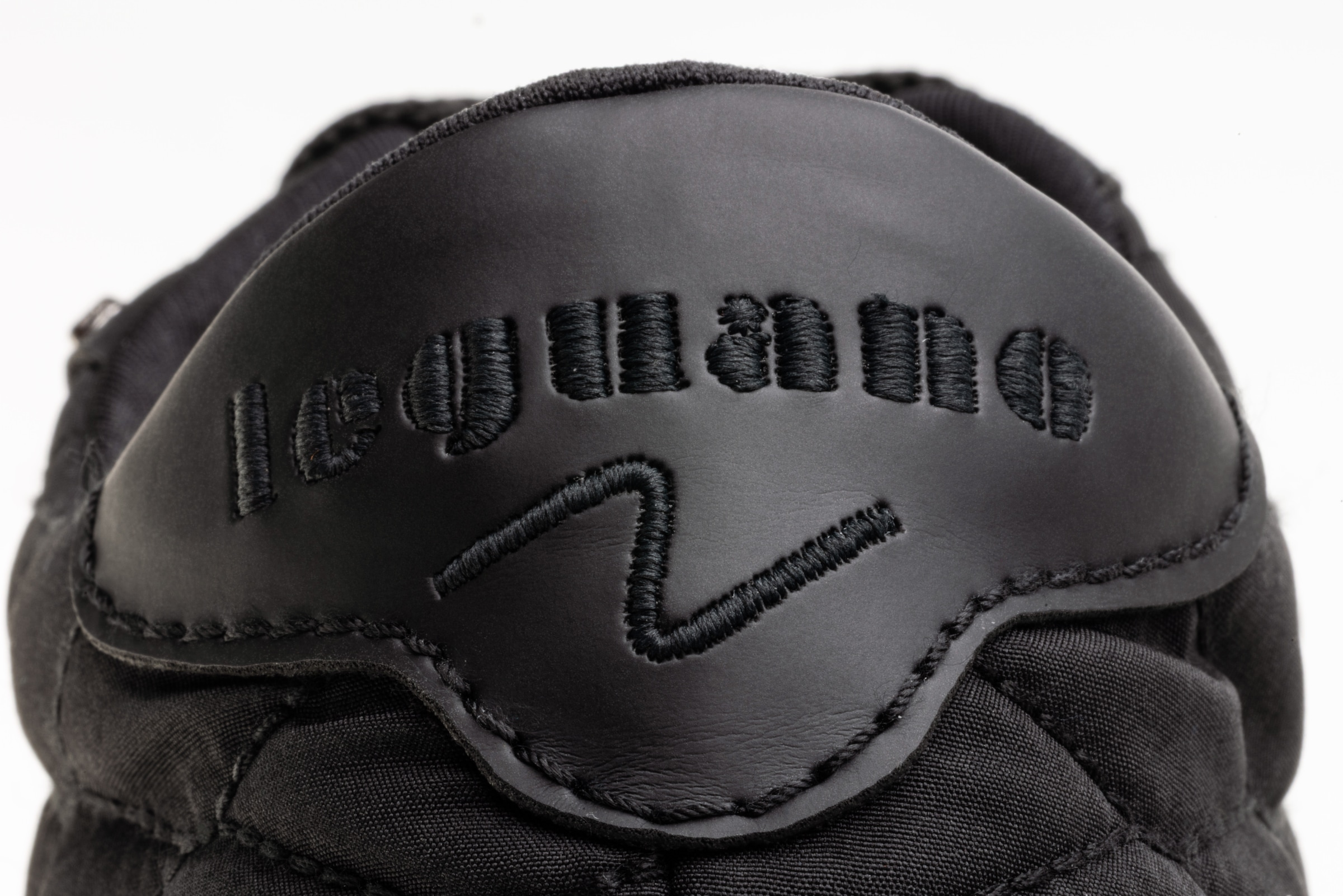 Leguano Barfußschuh »NIGHTSTEP«  Schnürschuh mit Ziersteppung und Logo-Anhänger