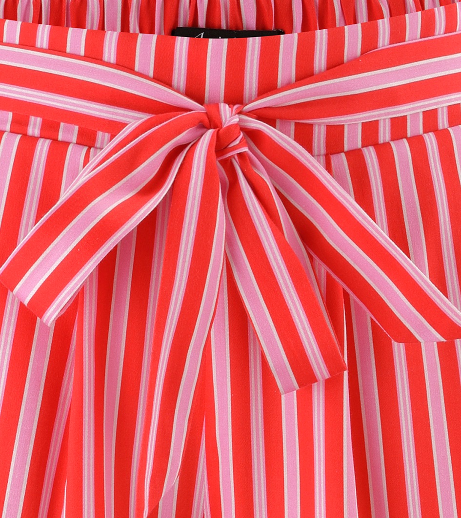 Aniston CASUAL Shorts  im trendfarbenen Streifen-Dessin - NEUE KOLLEKTION