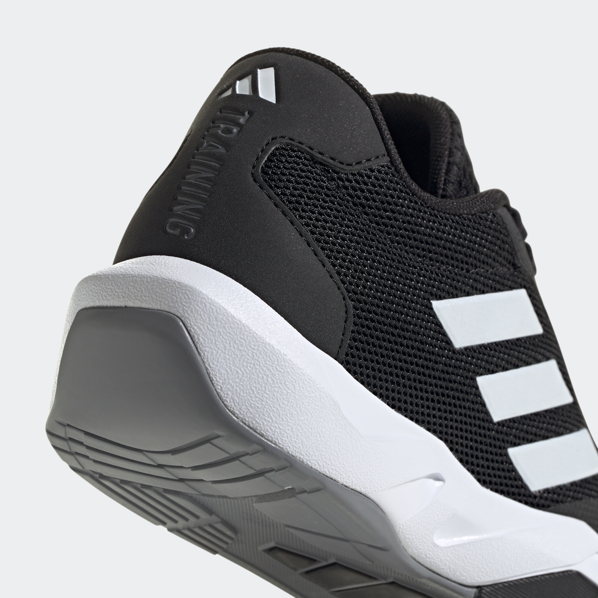 adidas Performance Trainingsschuh »AMPLIMOVE TRAINER«