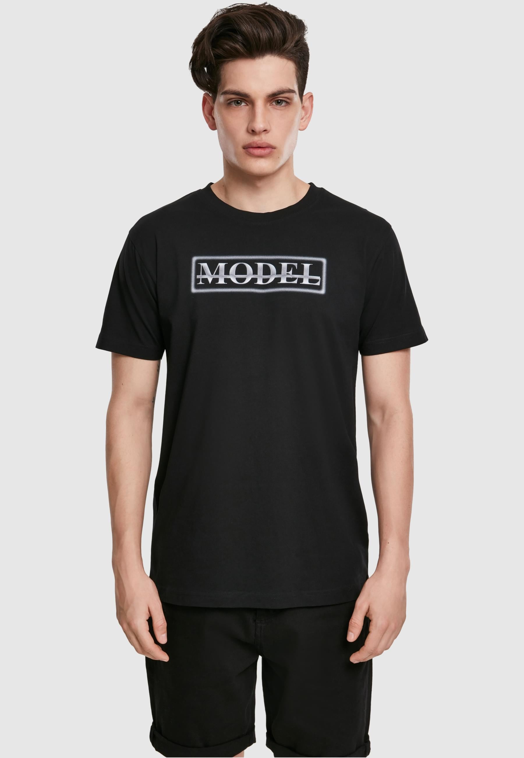 MisterTee T-Shirt »MisterTee Herren Model Tee«, (1 tlg.)
