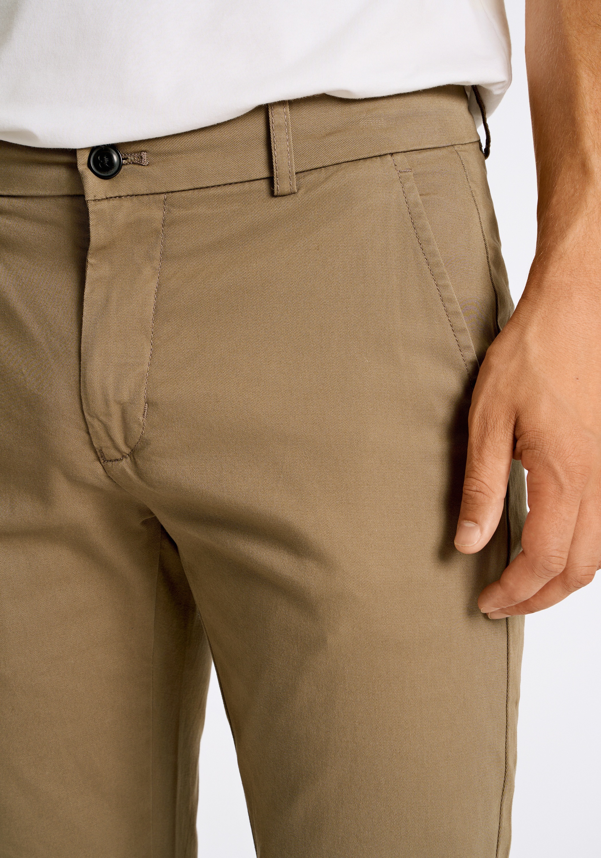 Thumbnail - LINDBERGH "Lindbergh Chino"