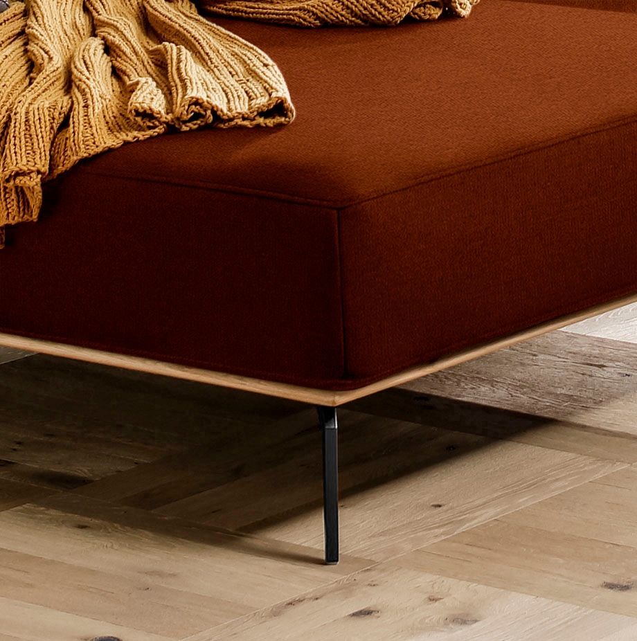 W.SCHILLIG Ecksofa »run, Designsofa mit tollem Sitzkomfort, bequem, L-Form«, mit Holzsockel, Füße in Schwarz pulverbeschichtet, Breite 319 cm