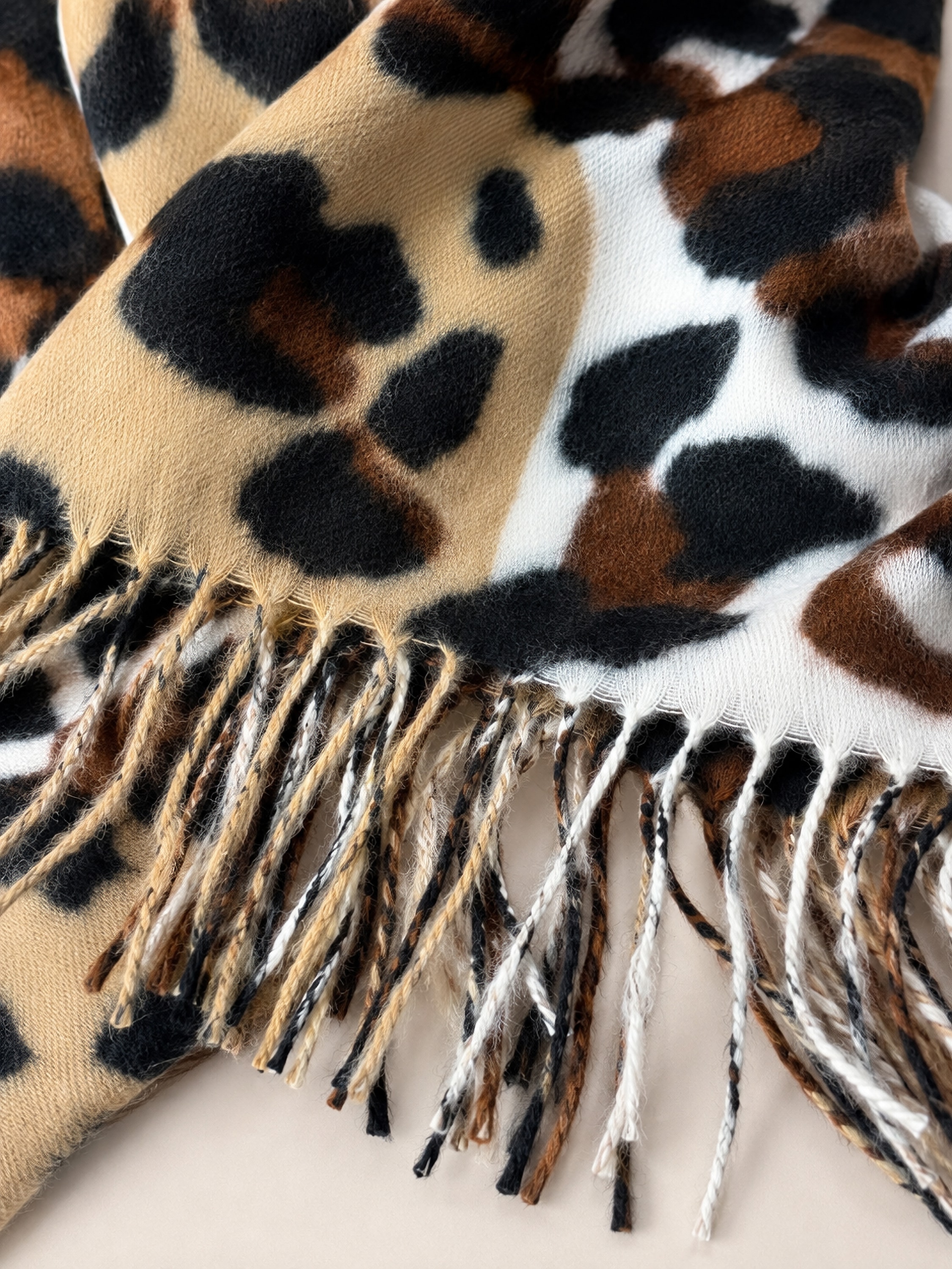 COLLEZIONE ALESSANDRO Modeschal »Leopatch« 1 Stk. warmer Winterschal im Patchwork-Leo-Look