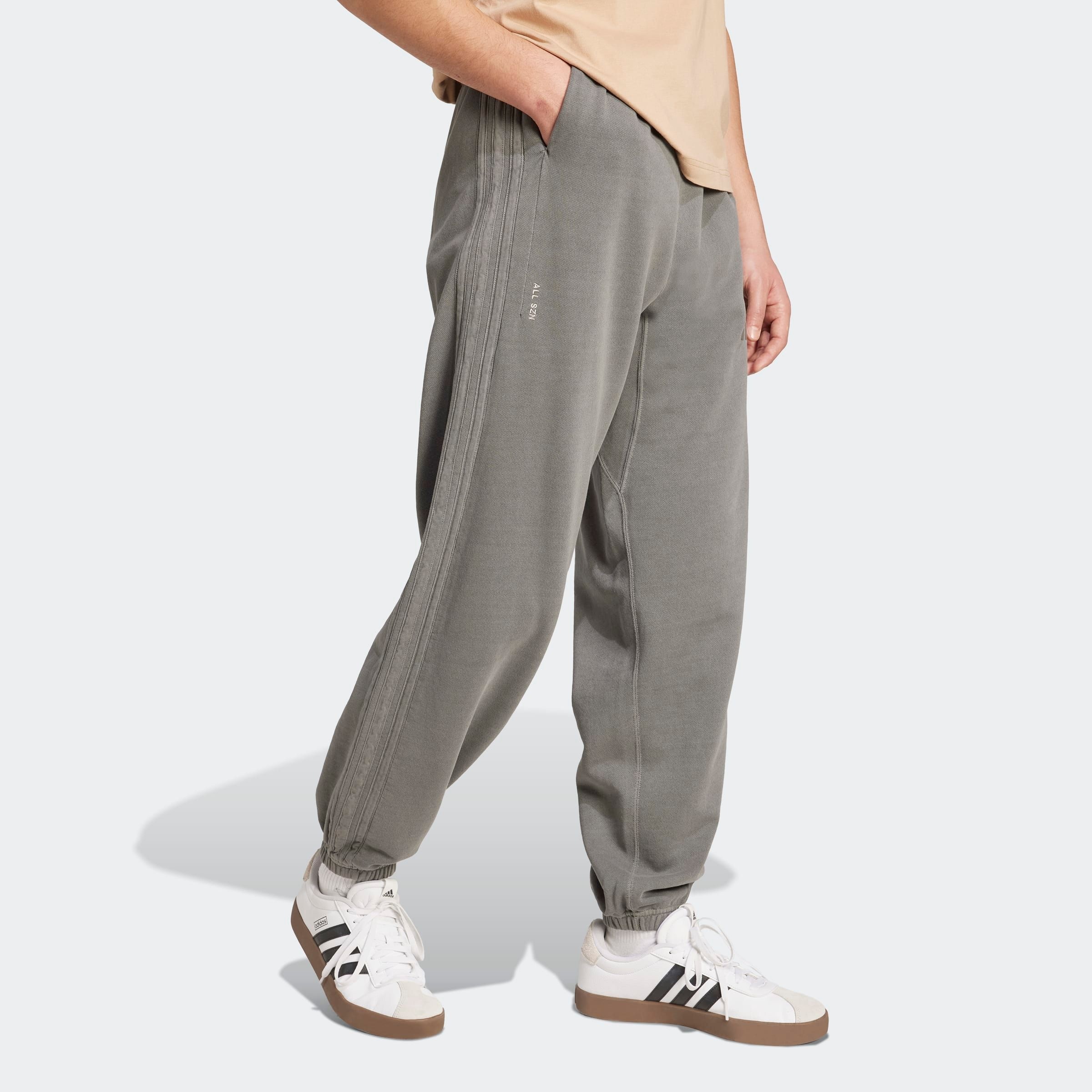 adidas Sportswear Sporthose "M A SZN W FT PT" mit gesticktem 3-Streifen-Log günstig online kaufen