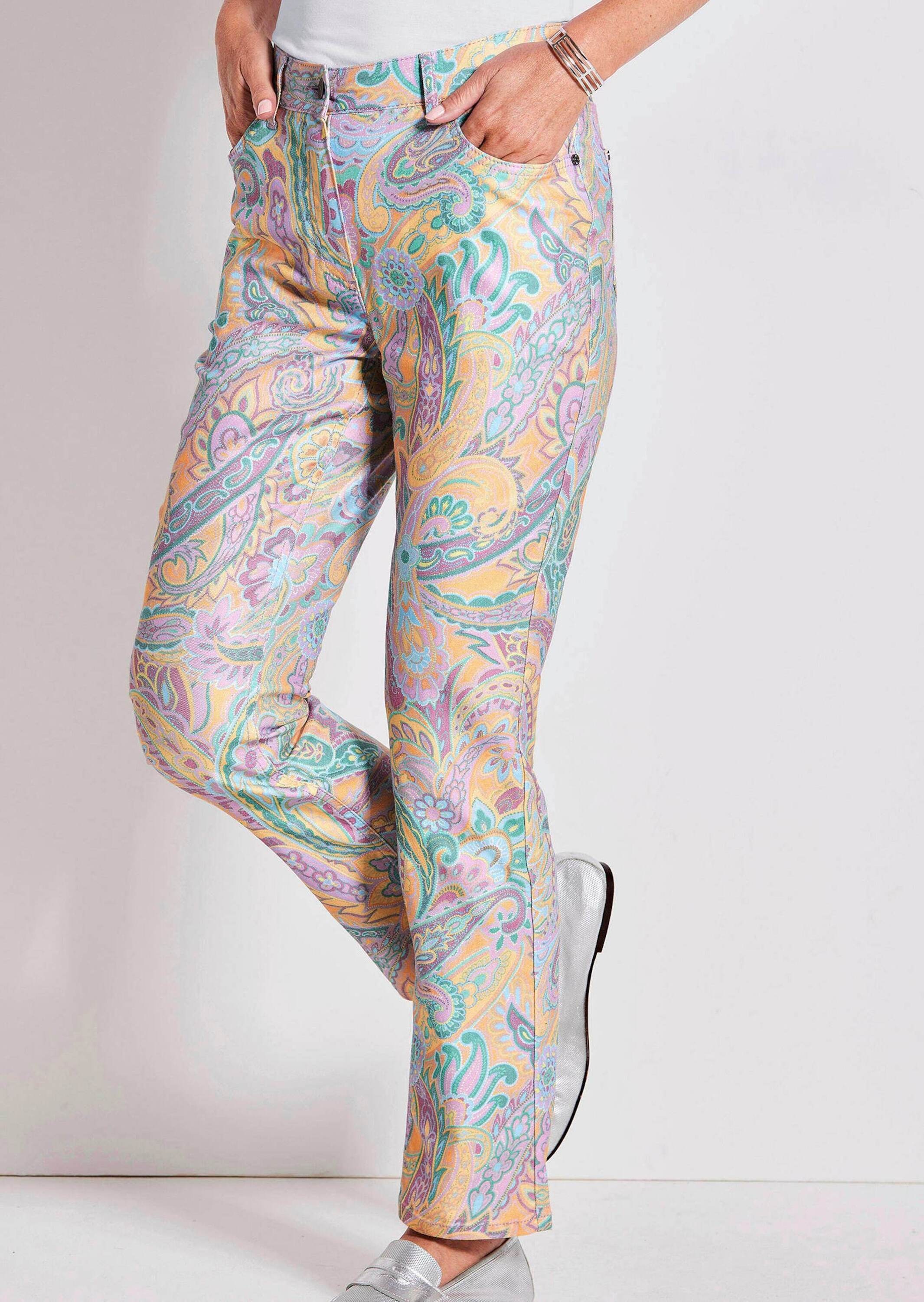 Chinohose GOLDNER "Kurzgröße Elegante Hose LOUISA mit Paisley-Muster", Damen, Gr. 23, K-Gr, lila (flieder, graugrün, gemustert), Obermaterial: 68% Baumwolle CO. 29% Polyester PES. 3% Elasthan EL., Hosen Chinohose 3
