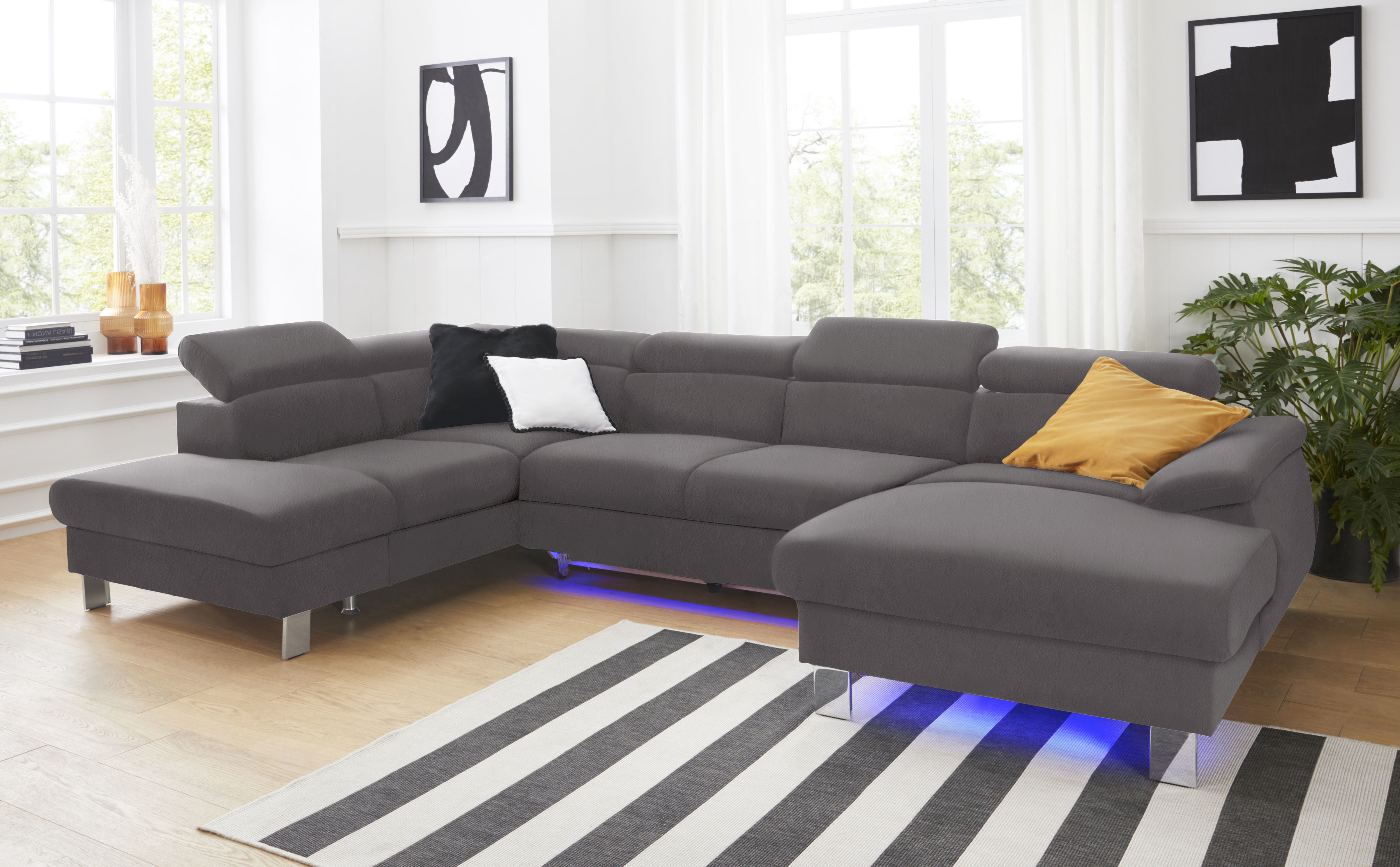 COTTA Wohnlandschaft "Komaris U-Form, B: 320 cm" mit Kopfteilverstellung, optional Schlaffunktion, Bettkasten & Licht