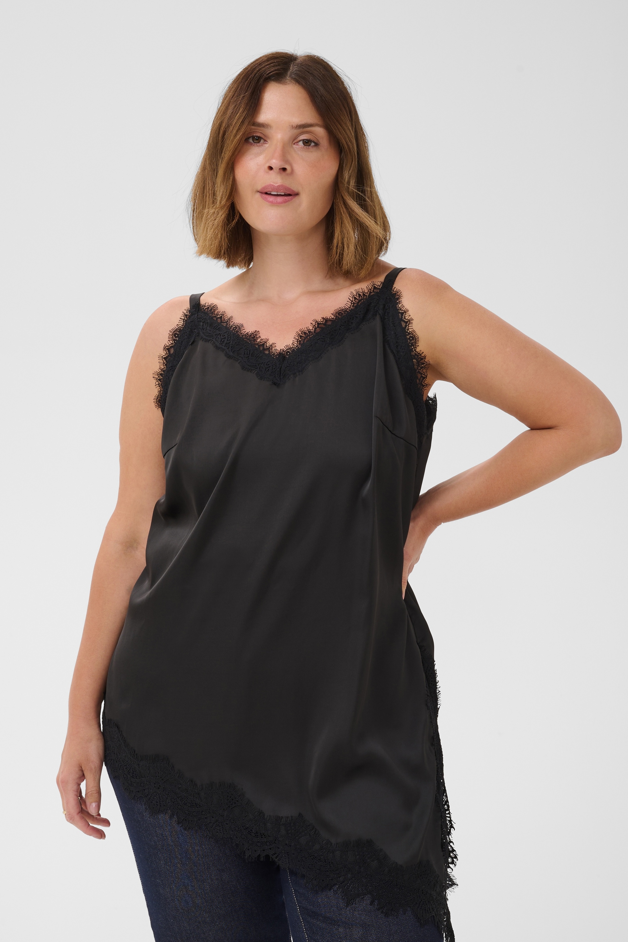 KAFFE Curve Blusentop »Damen Bluse ärmellos KCmiana«