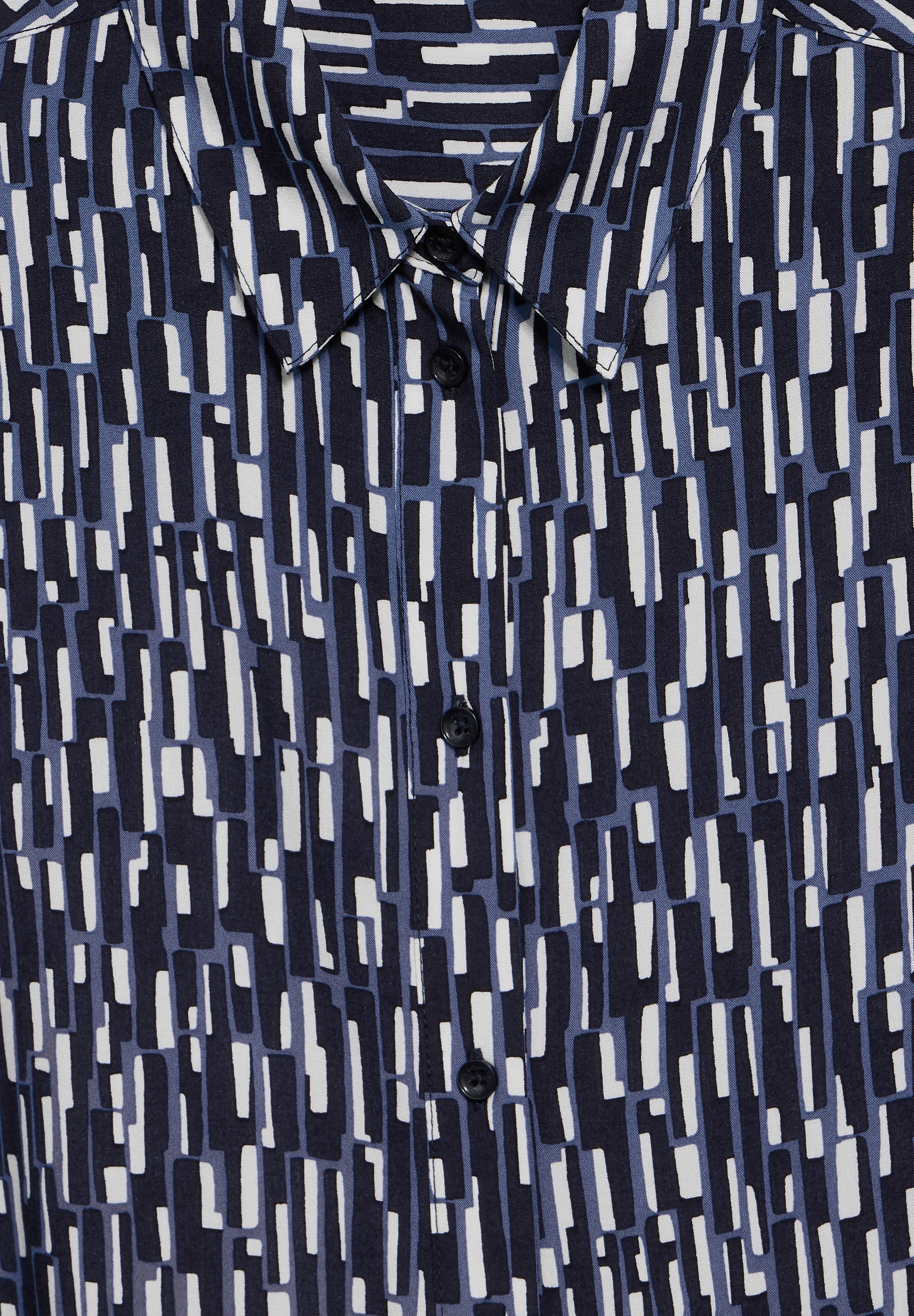 Cecil Sommerkleid, mit Knopfleiste