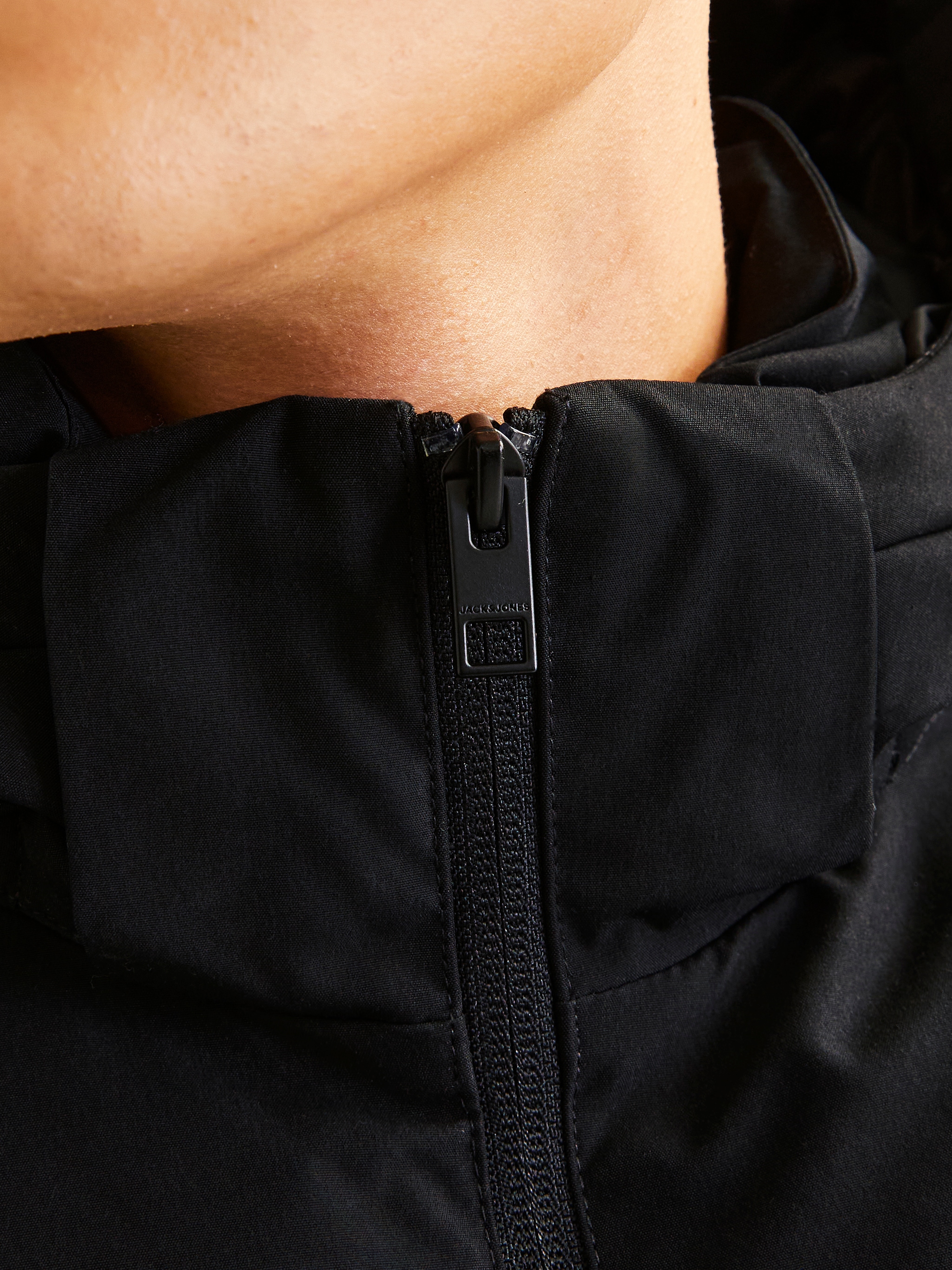 Thumbnail - Jack & Jones Steppjacke "JJEOTTO PUFFER JACKET SN", mit Kapuze