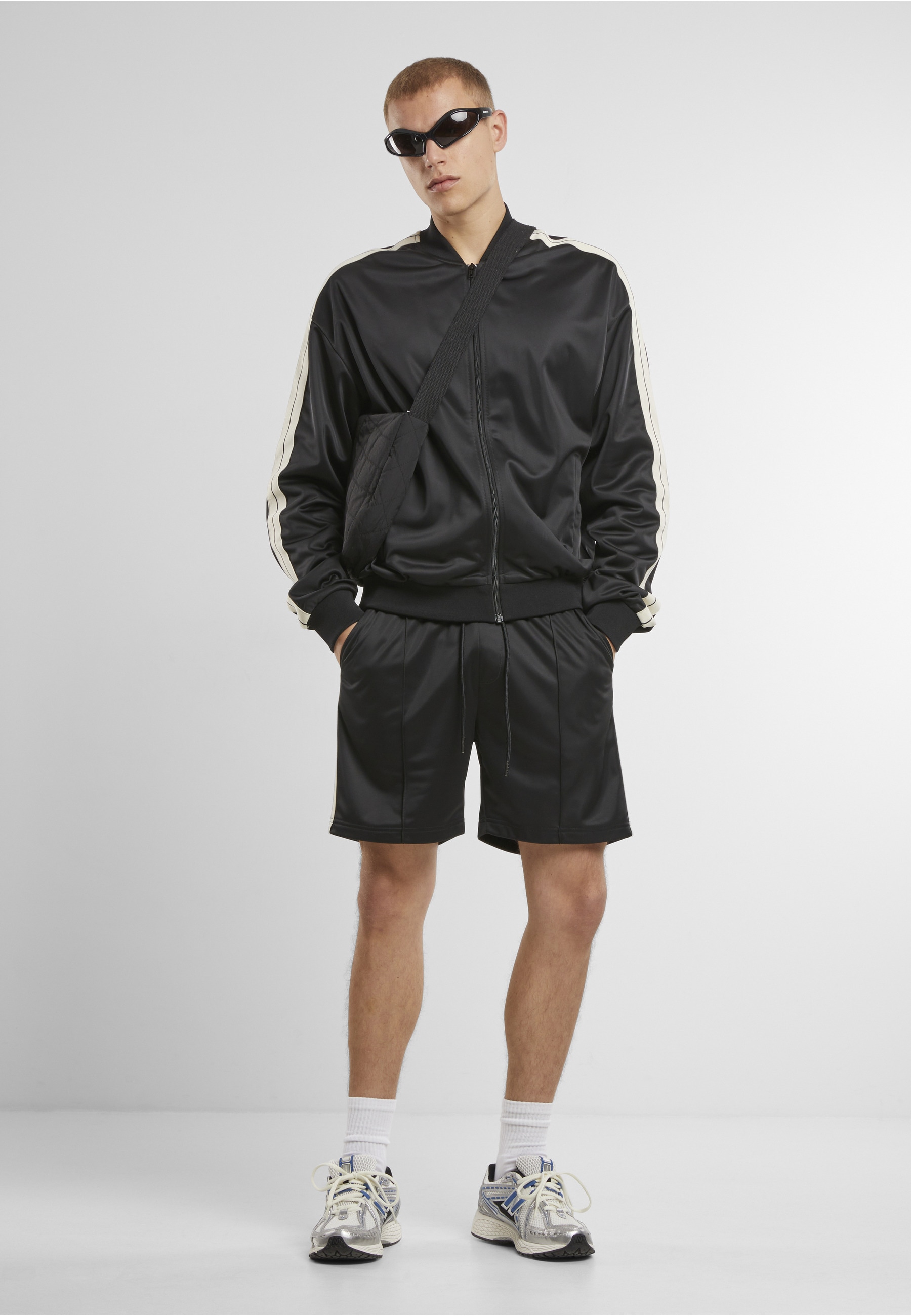 URBAN CLASSICS Umstandssweatshirt »Urban Classics Tennis Core Jacket«, 1
