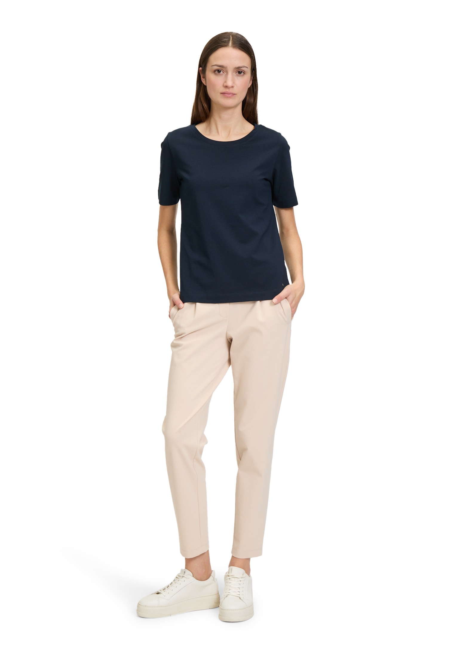 Betty&Co Kurzarmshirt »Betty & Co Basic Shirt mit Rundhalsausschnitt«, (1 tlg.), Form