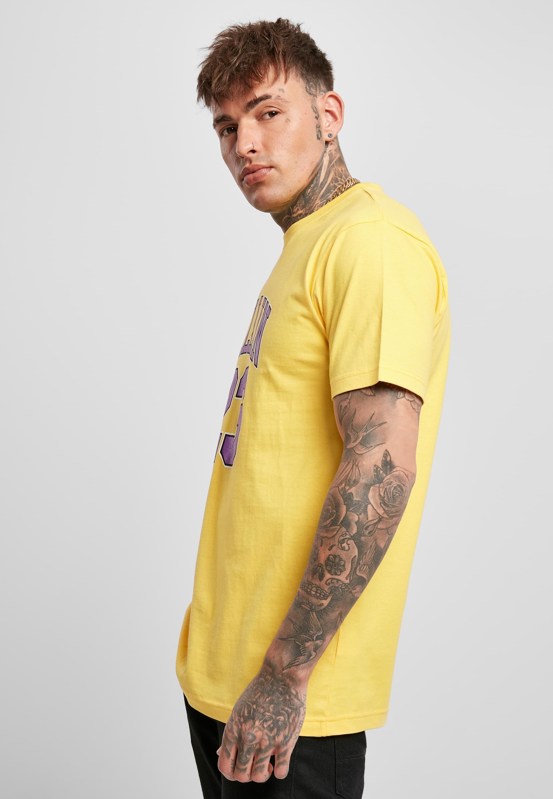 MisterTee Kurzarmshirt »MisterTee Herren Ballin 23 Tee«, (1 tlg.)