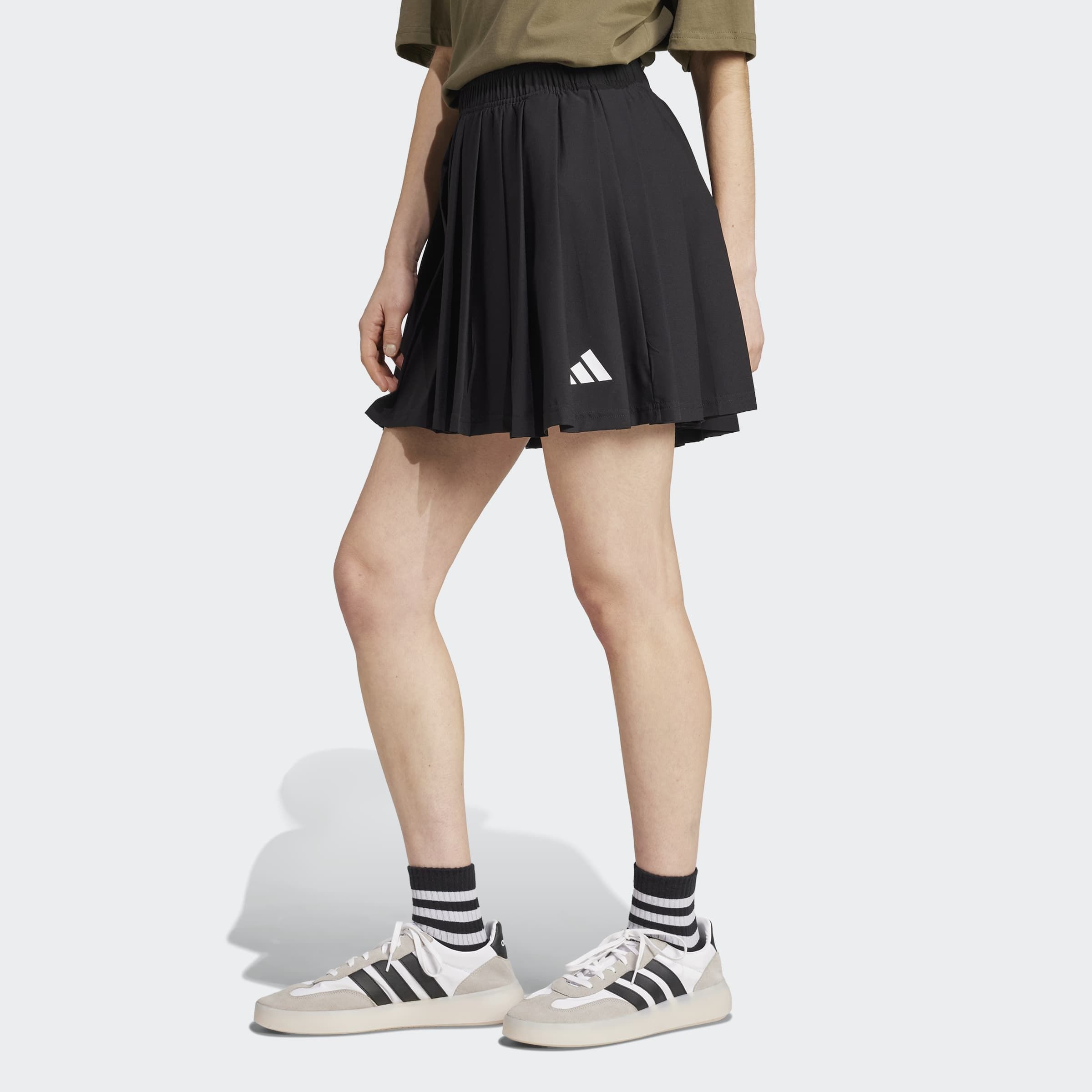 adidas Sportswear Shorts "TIRO PLEATED SKIRT" mit sportlichem Stil, Rock-Design, für Sportmode im Alltag