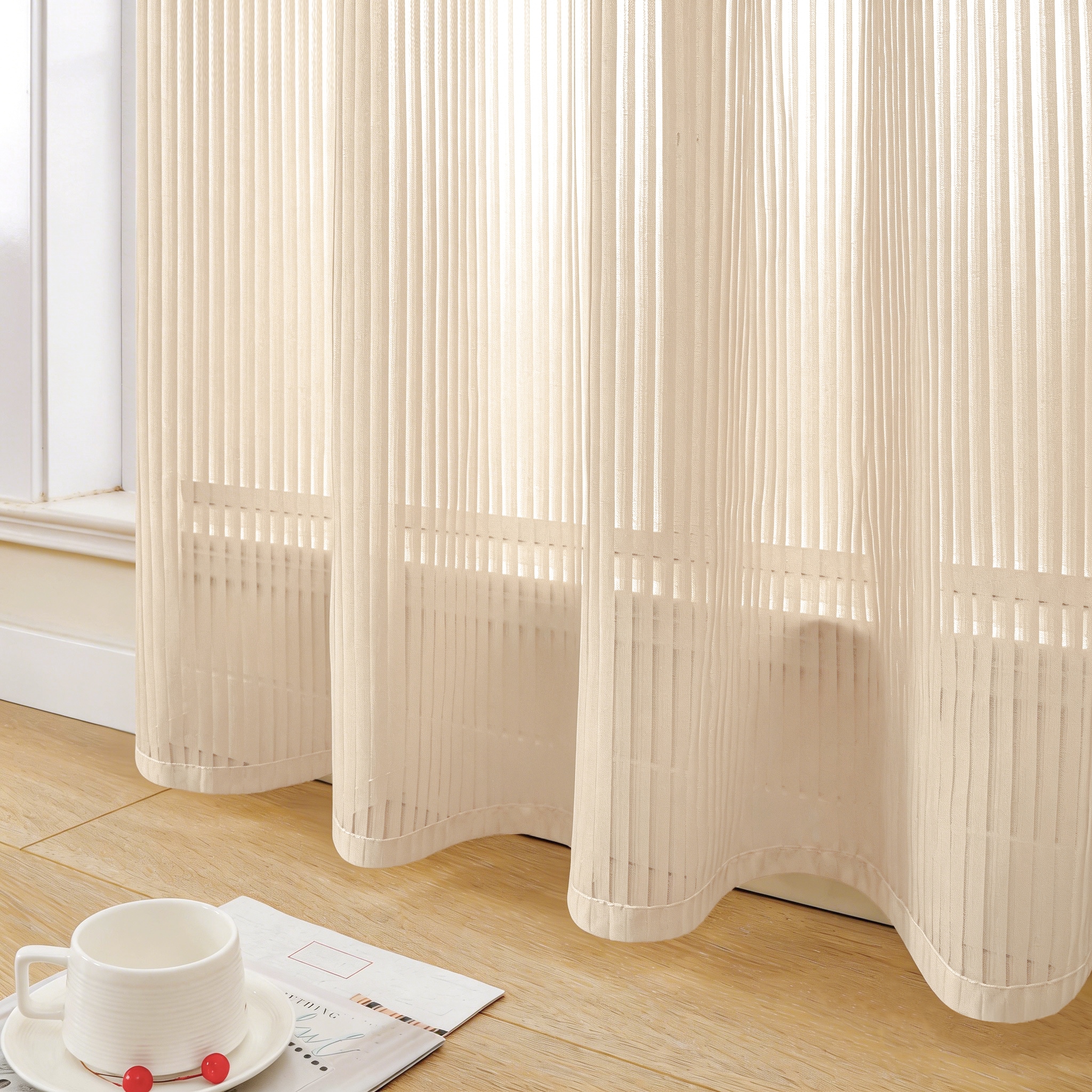 OTTO home Gardine »Fritty« Ösen 2 Stk. tlg. Ösen,  transparent, Pflegeleicht, elegante Längststreifen