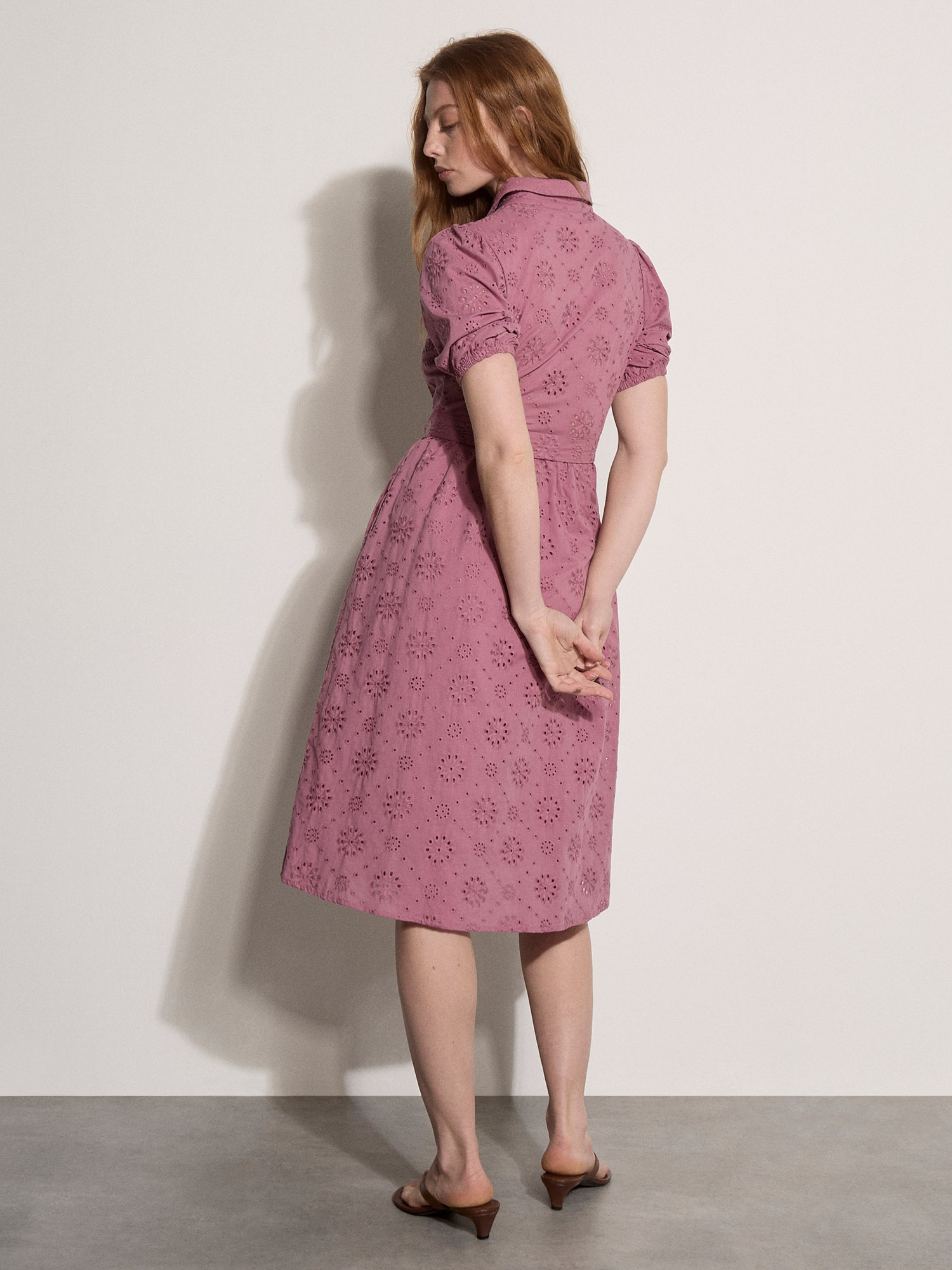 Apricot Midikleid »Midikleid« mit Stickerei