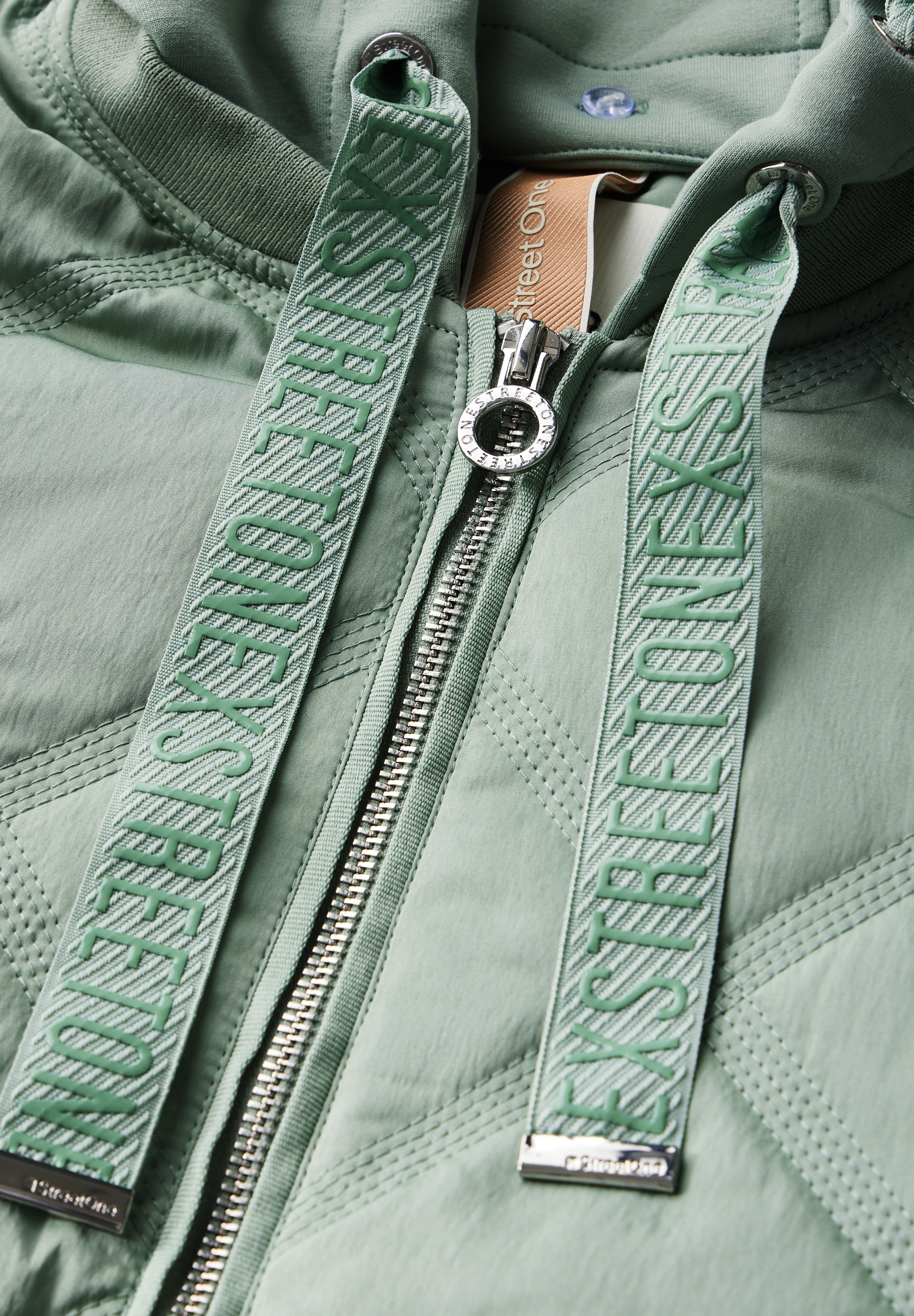 STREET ONE Steppjacke, mit Kapuze, mit Steppmuster