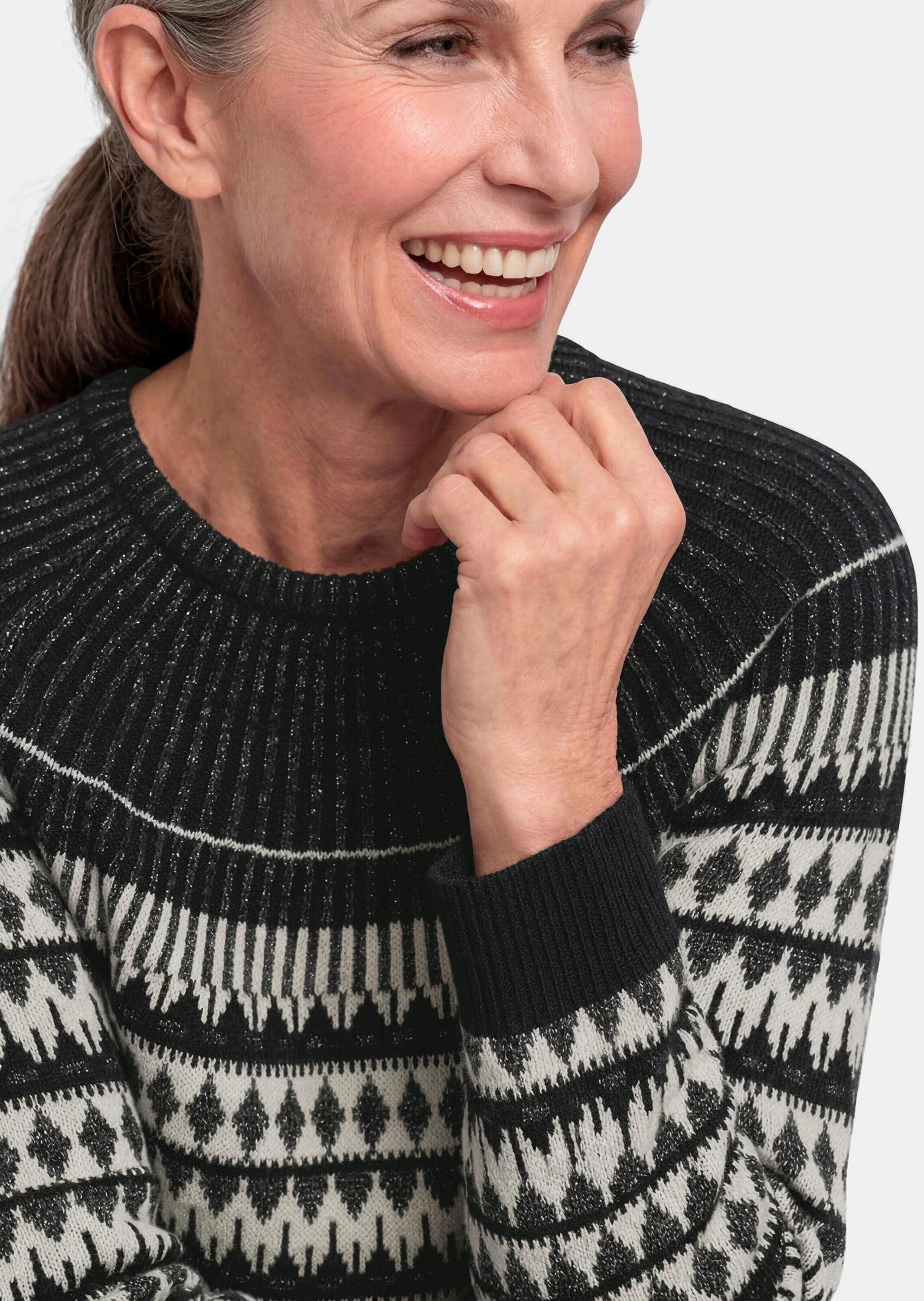 GOLDNER Rundhalspullover »Norwegerpullover mit Raglanärmeln« mit Glitzergarn am Ausschnitt