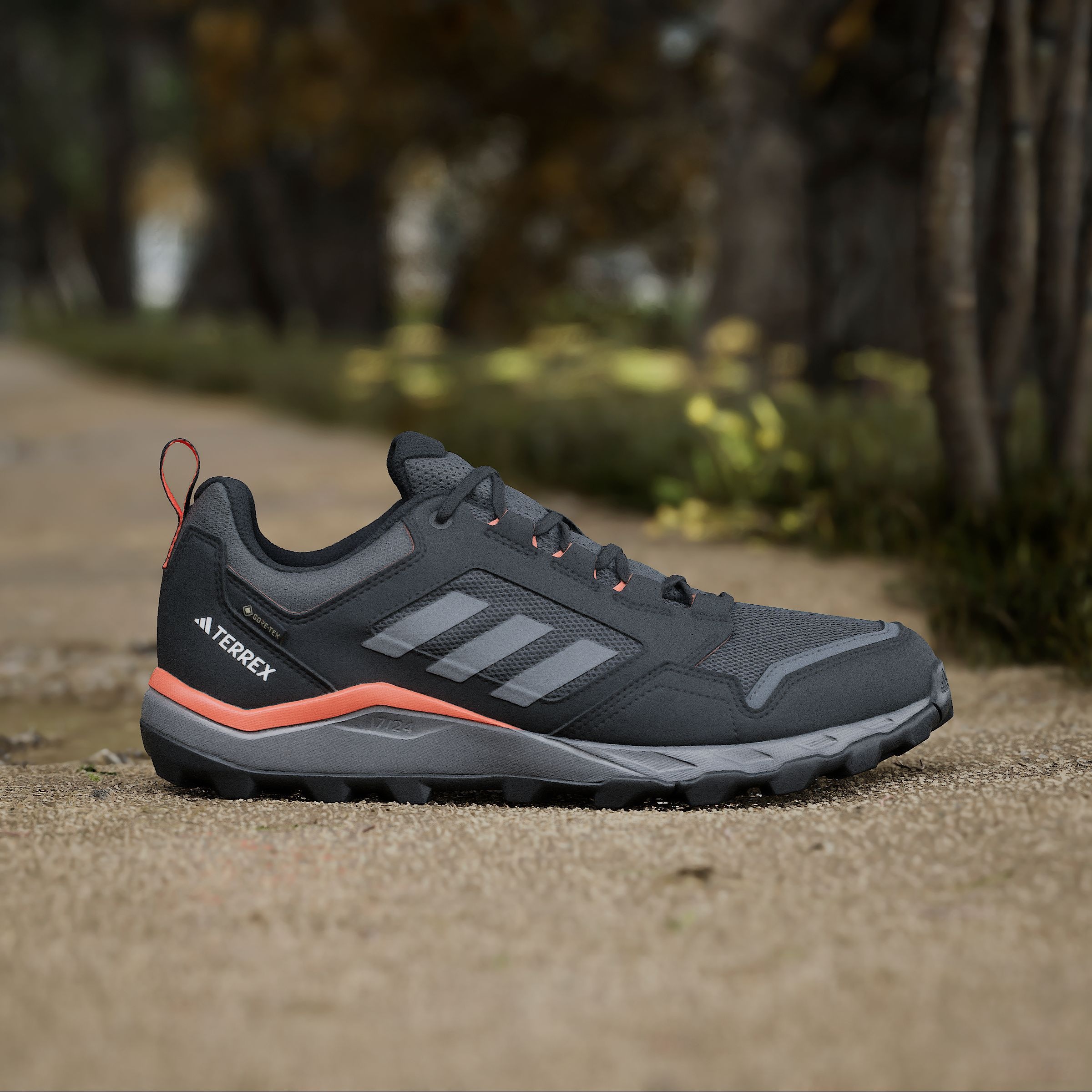 adidas TERREX Laufschuh »TRACEROCKER 2.0 GORE-TEX TRAILRUNNING«, wasserdicht
