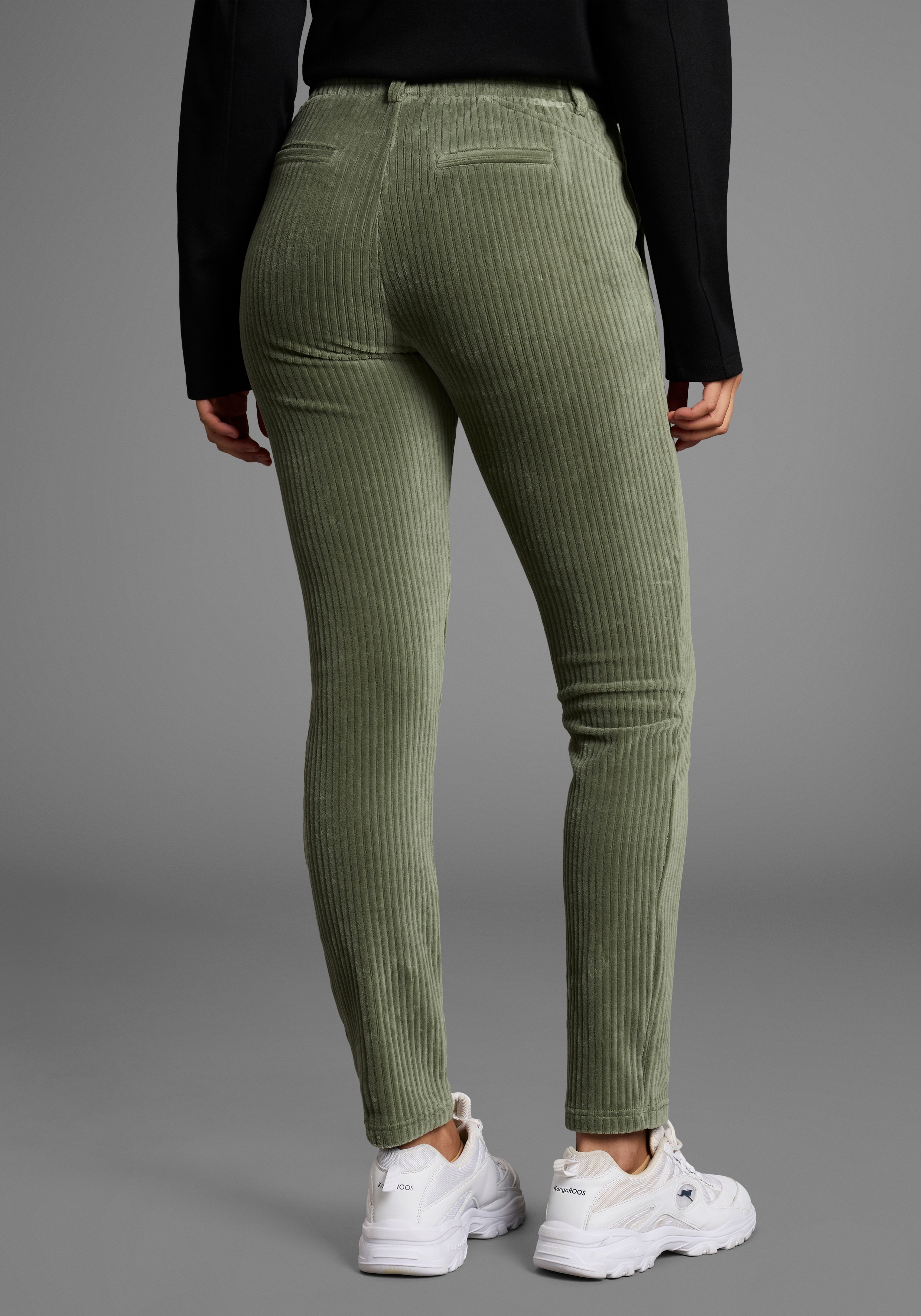 Thumbnail - KangaROOS Jogger Pants in Cord-Optik mit elastischem Bund