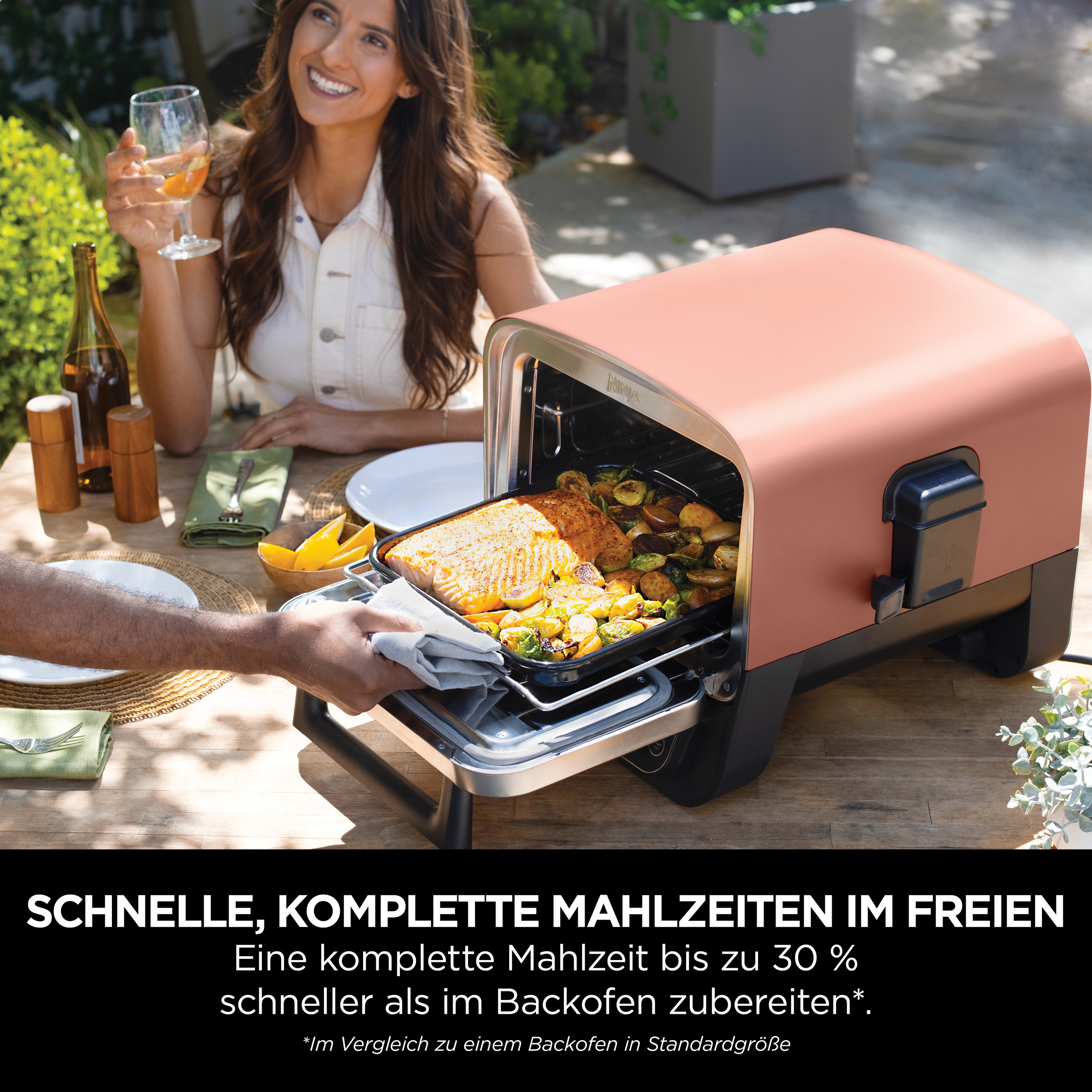 NINJA Multiofen »OO101EU, Elektrischer Outdoor Pizzaofen und Smoker, 8-in-1: Pizza«, Schmoren, Max Roast, Grillen, Backen/Rösten, Smoken, Dörren&Warmhalten