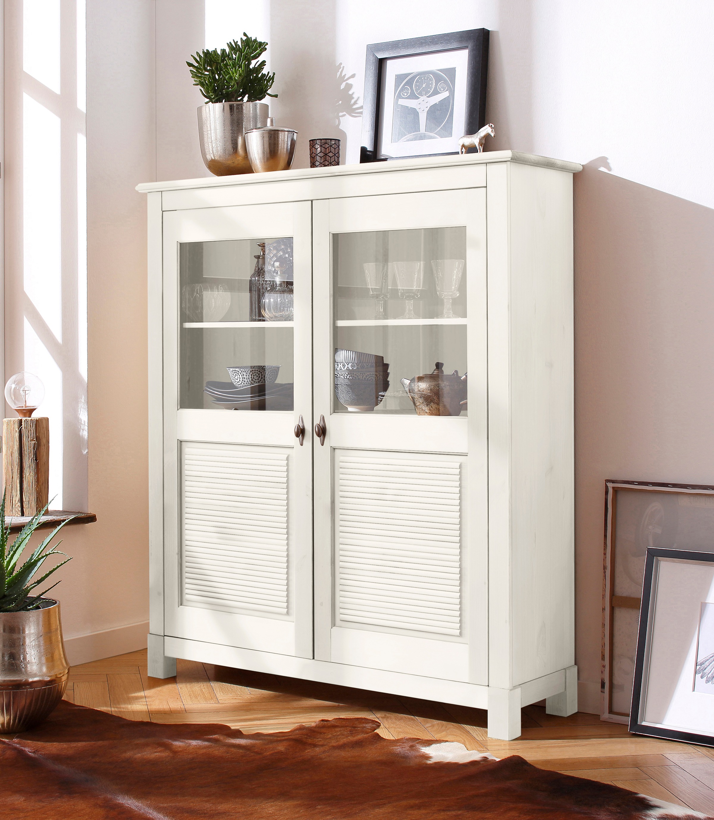 Home affaire Highboard "Rauna", Vitrine, Breite 111,6 cm, aus massiver Kief günstig online kaufen