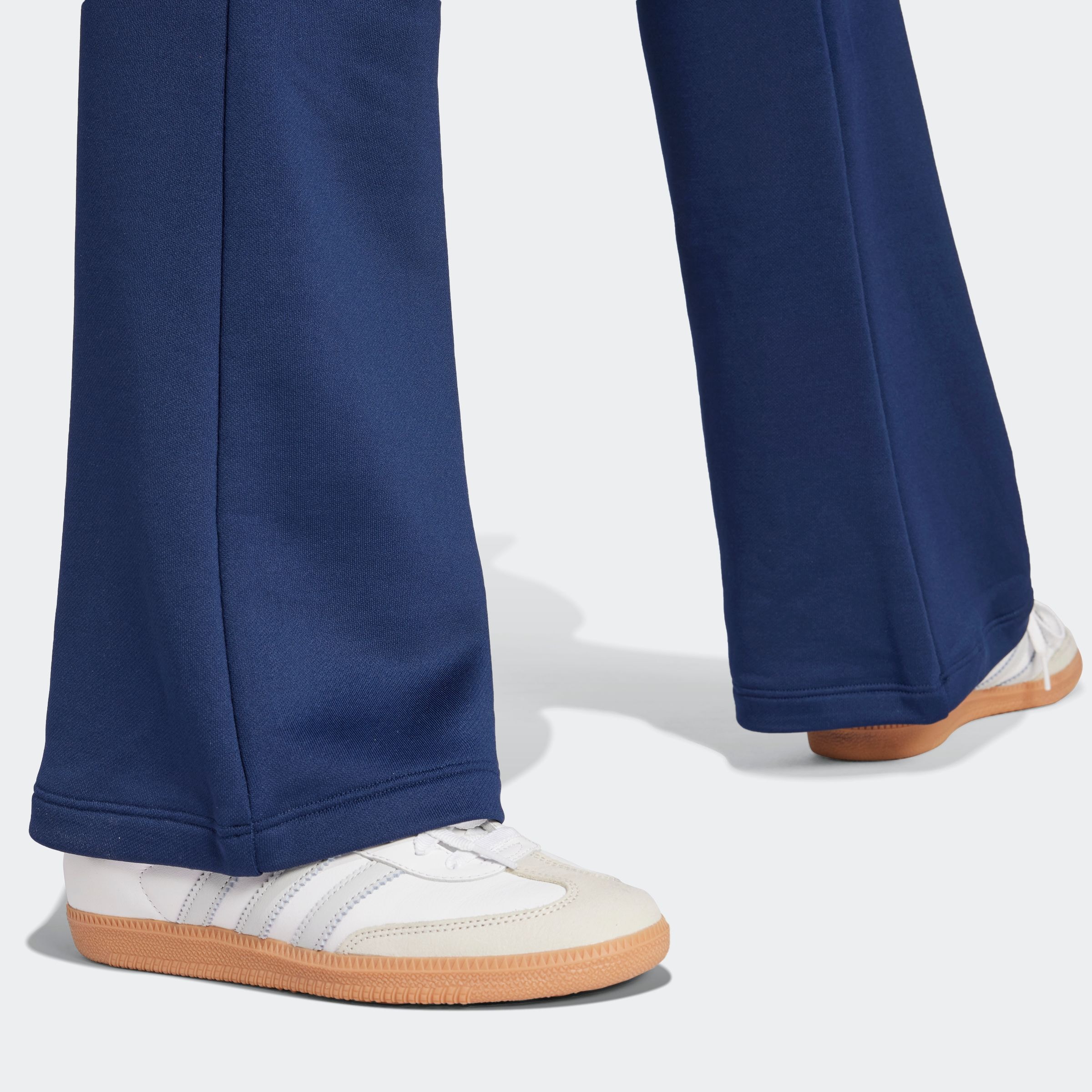 adidas Originals Sporthose »FLARED PANTS«, (1 tlg.)