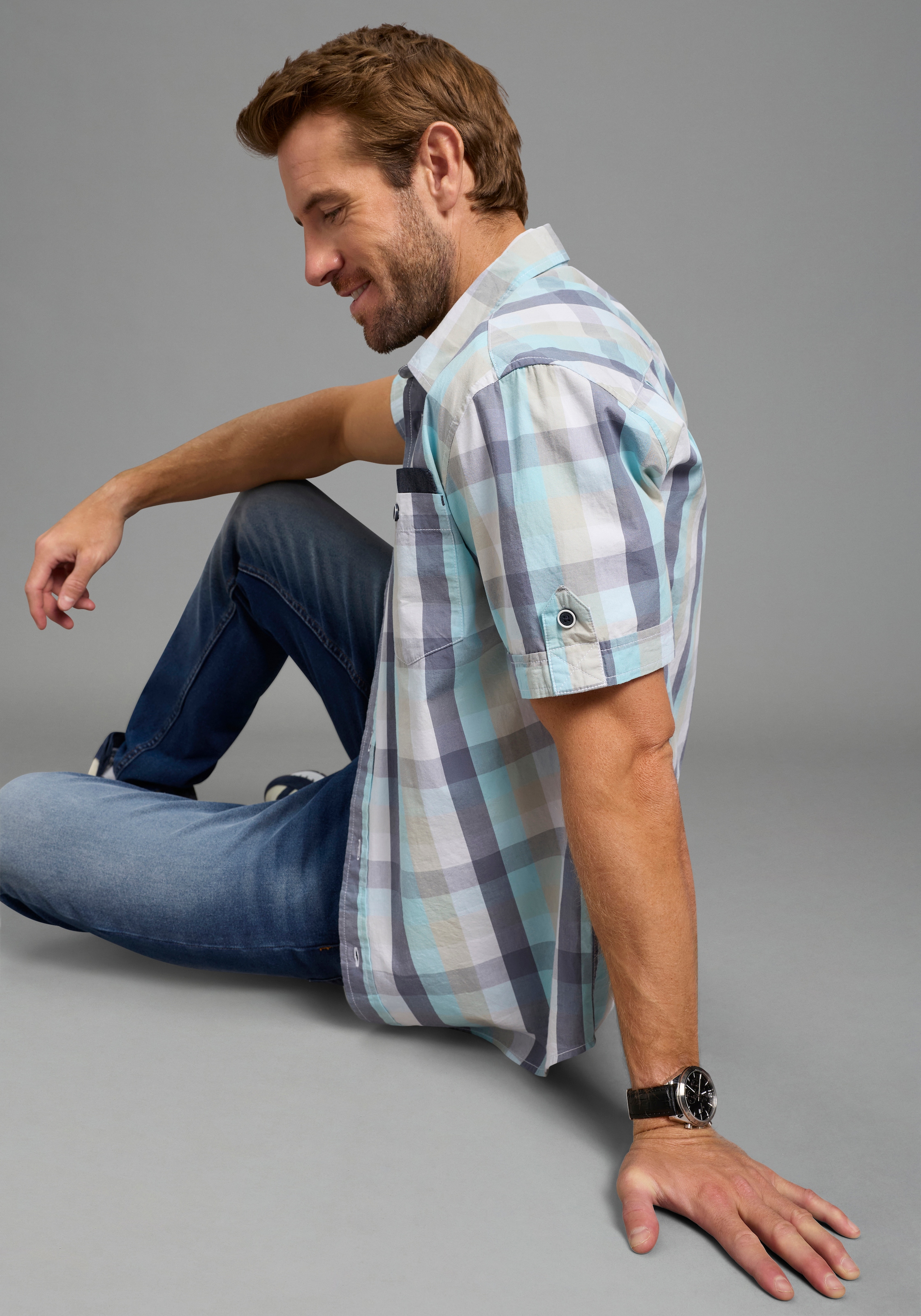 KangaROOS Kurzarmhemd Kurzarm, für Casual- und Streetwear, aus Baumwolle, Comfort Fit