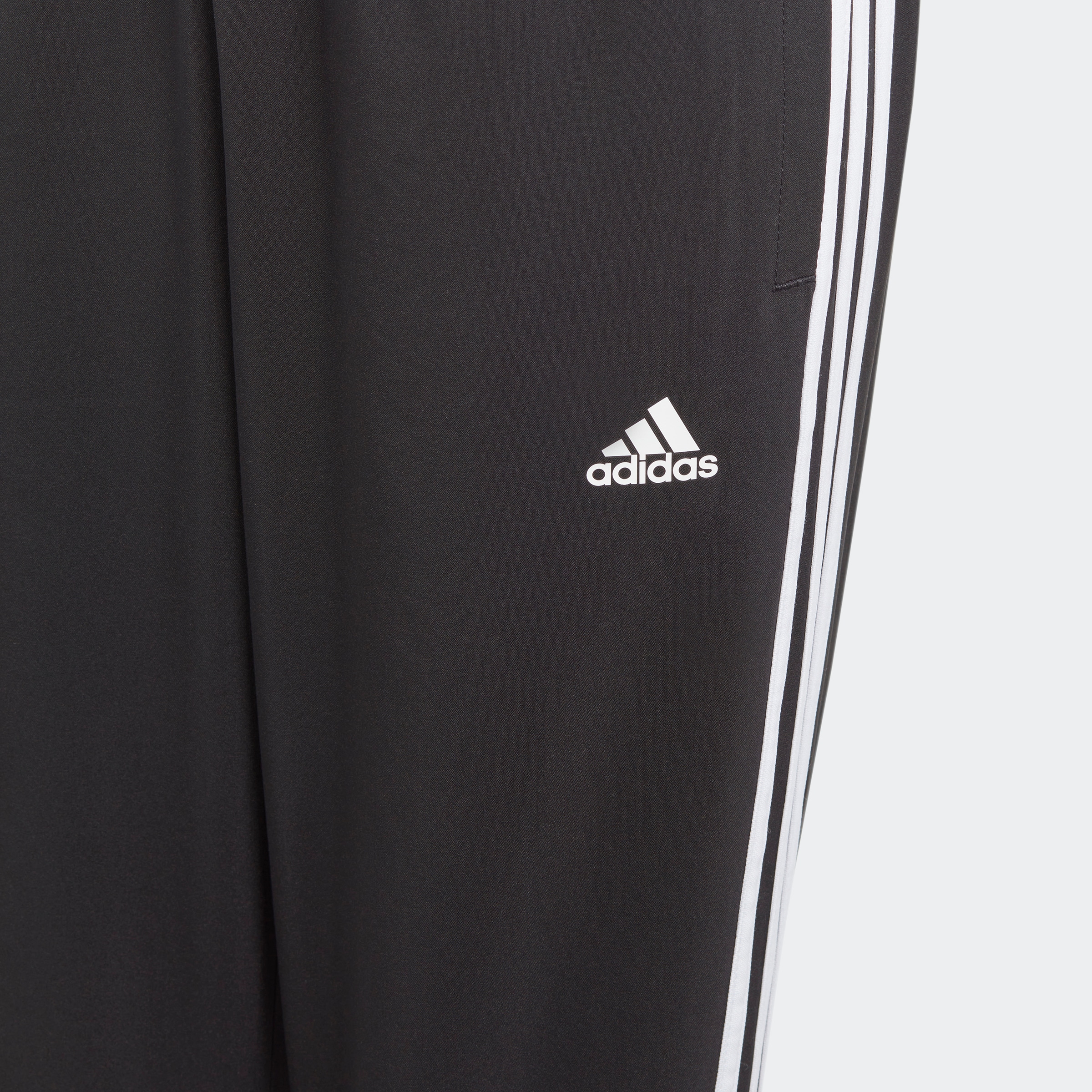 adidas Sportswear Sporthose »ESSENTIALS 3STREIFEN WOVEN HOSE«, (1 tlg.)