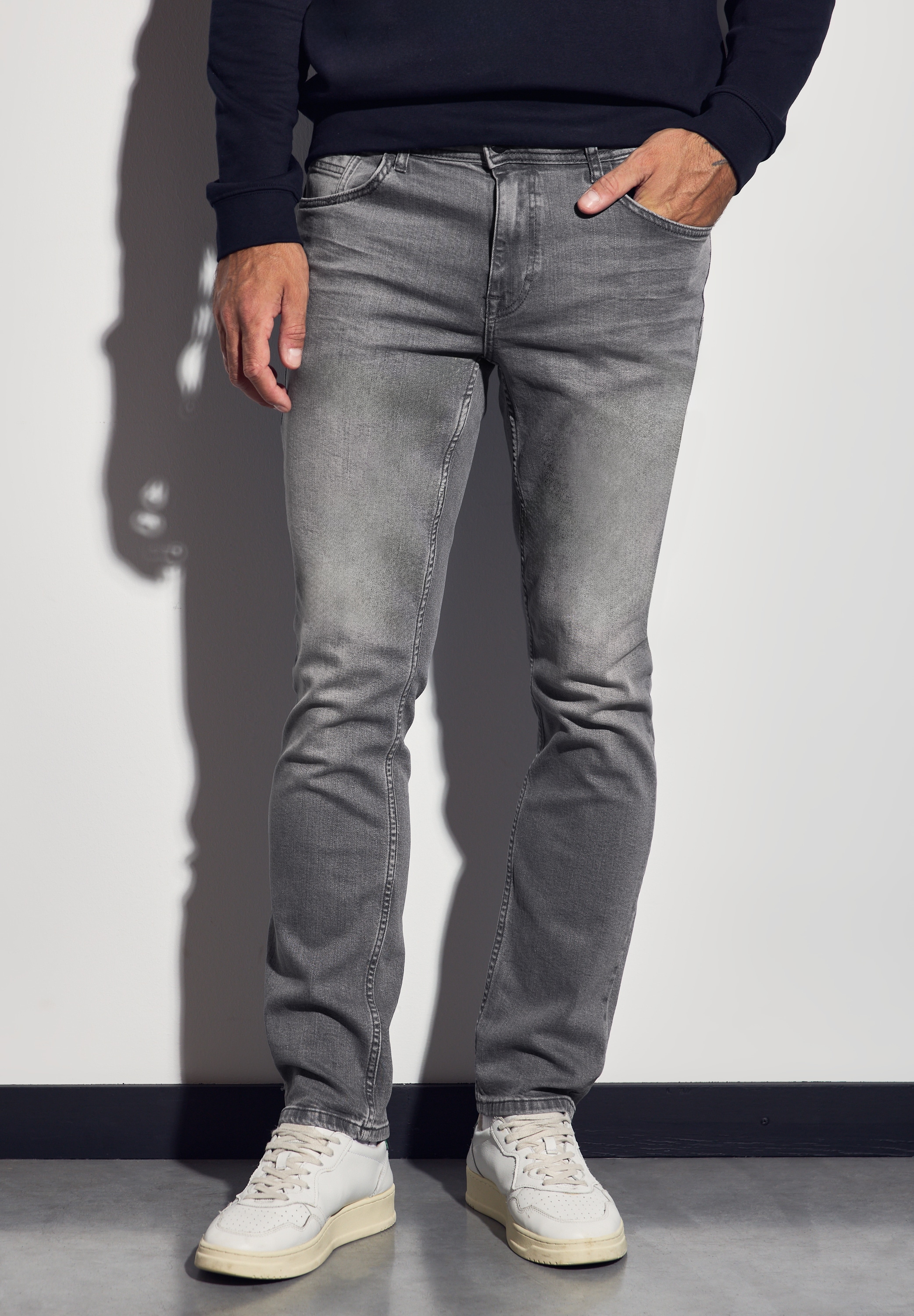 STREET ONE MEN Regular-fit-Jeans, aus Baumwolle mit Stretchanteil