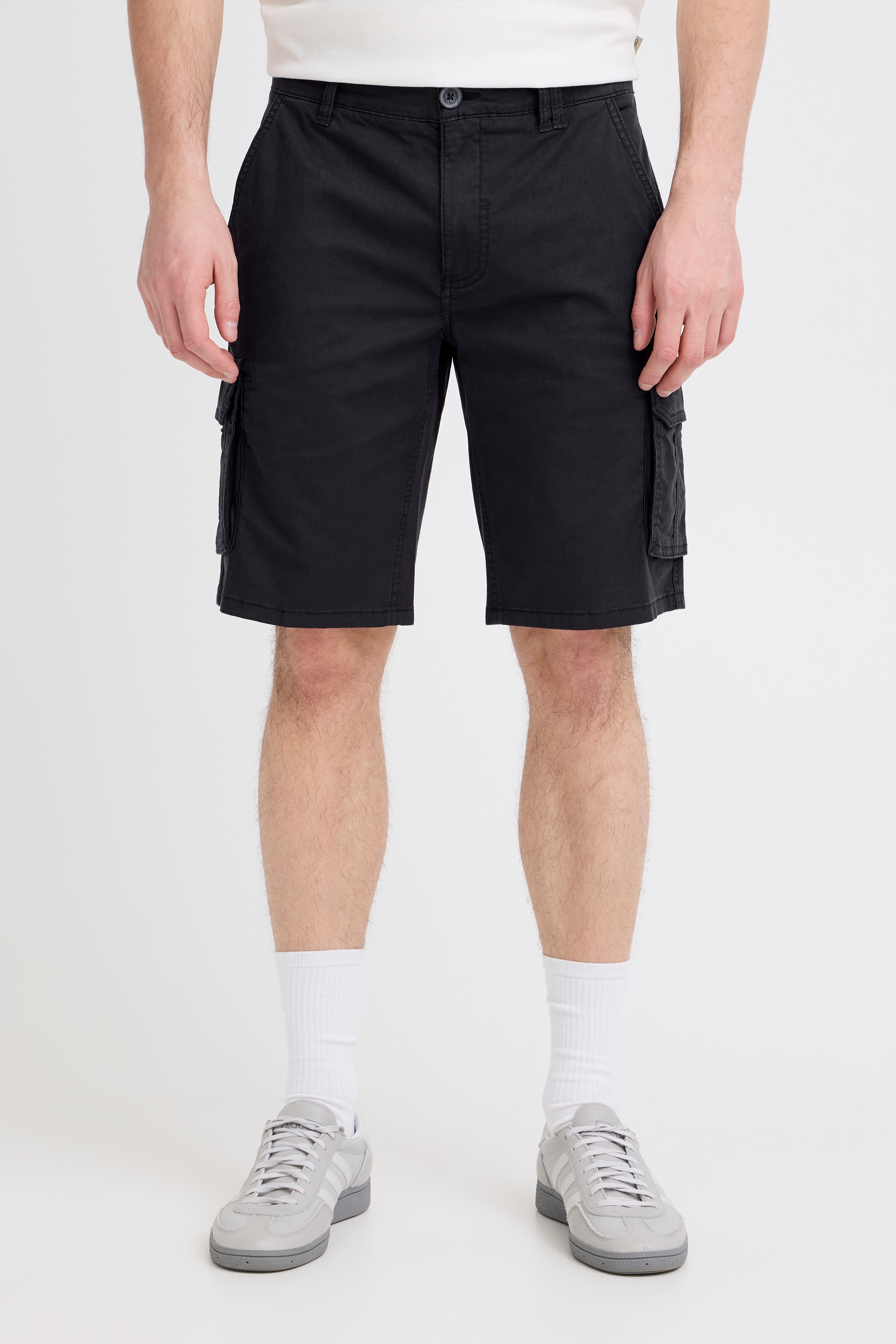 Blend Shorts "BHMORGAN REG CARGO SHORTS" aus Baumwolle und Elasthan, Regular Fit, knielange Schnittform