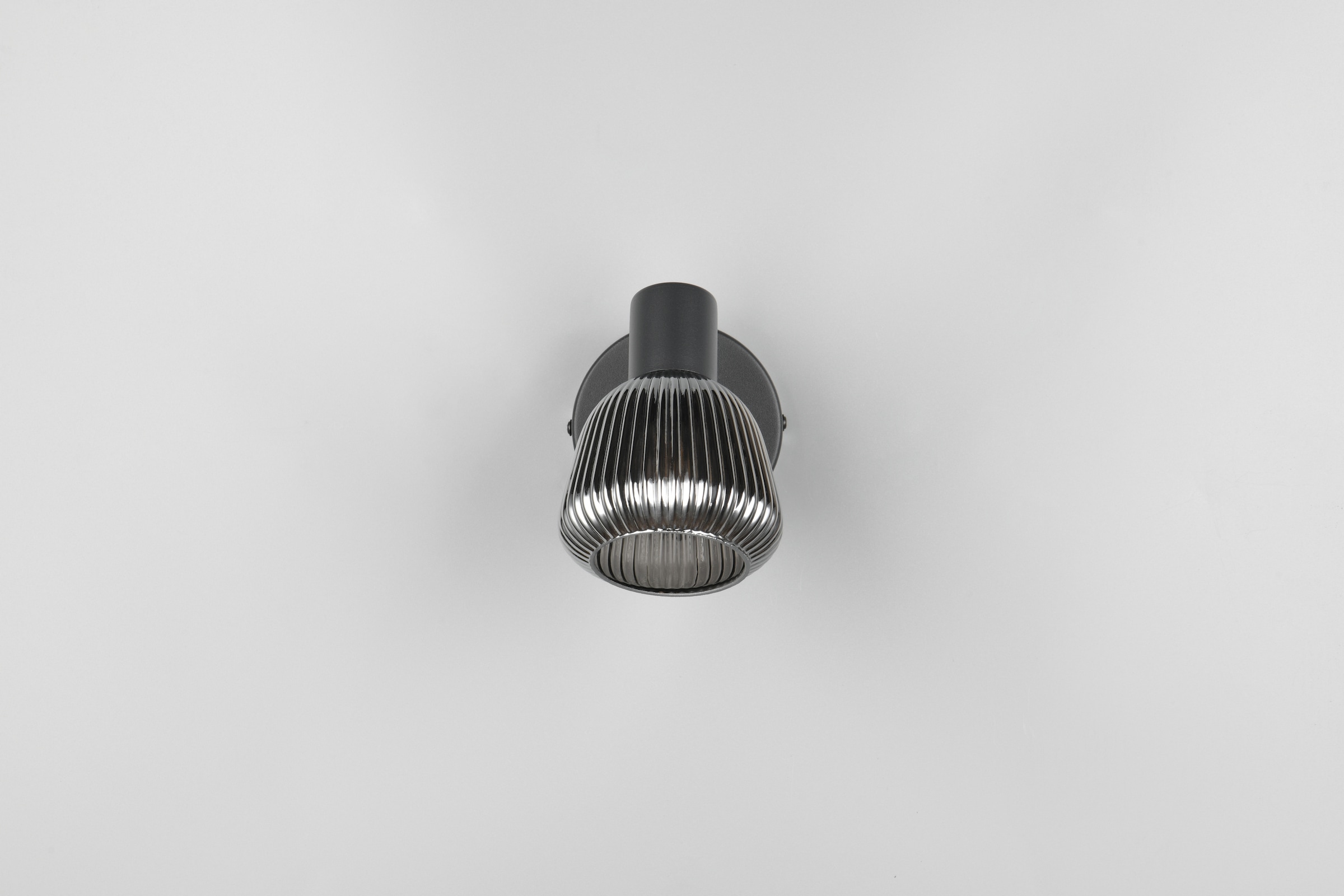 TRIO Leuchten Deckenstrahler »TARIFA, Spot 1-flammig, Deckenspot oder Wandspot, exkl 1xE14 max 10W«, 1 flammig, Leuchtmittel E14 | Leuchtmittel wechselbar, E14 Spot mit Glasschirm in Riffeloptik Lichteffekte, Ø 10cm Höhe 17 cm