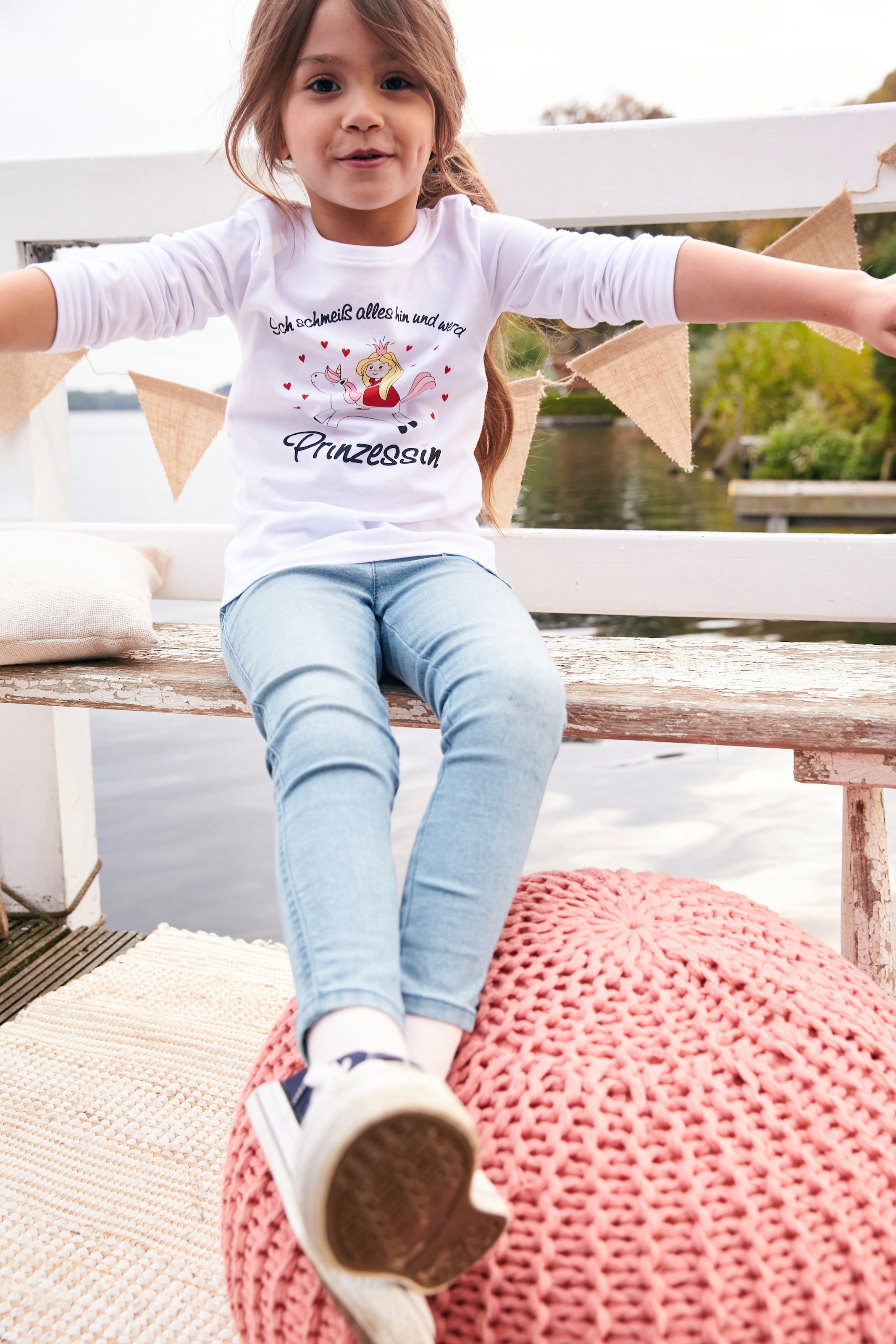 KIDSWORLD Jeansjeggings », Strecht-Jeans in Schlupfform«, mit Sternapplikation - für kleine Mädchen