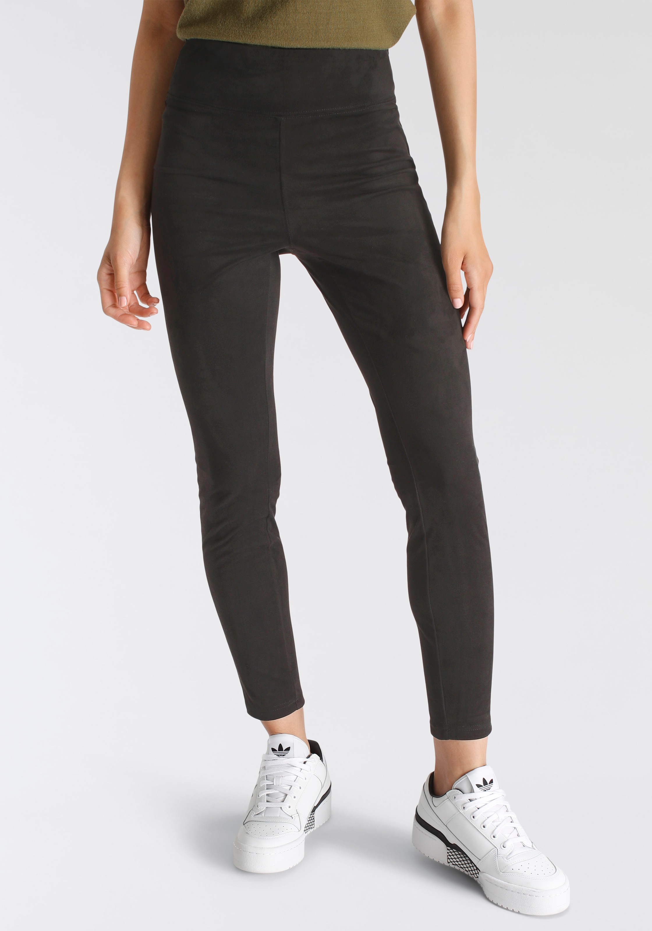 AJC Highwaist Leggings, in Velourleder-Optik günstig online kaufen