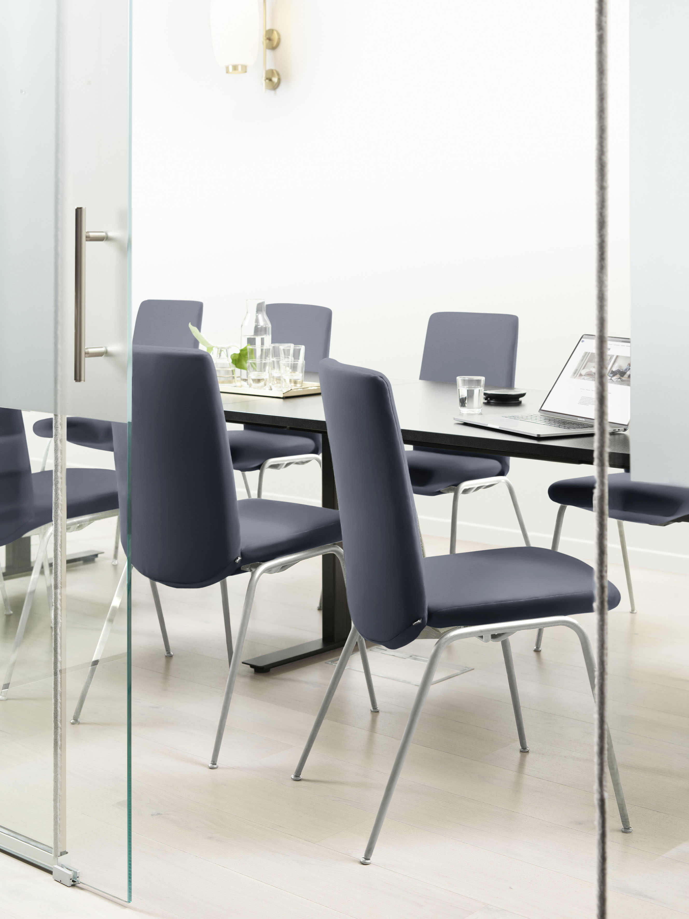 Stressless Polsterstuhl "Laurel" () Low Back, Größe L, mit Beinen aus Stahl in Chrom matt
