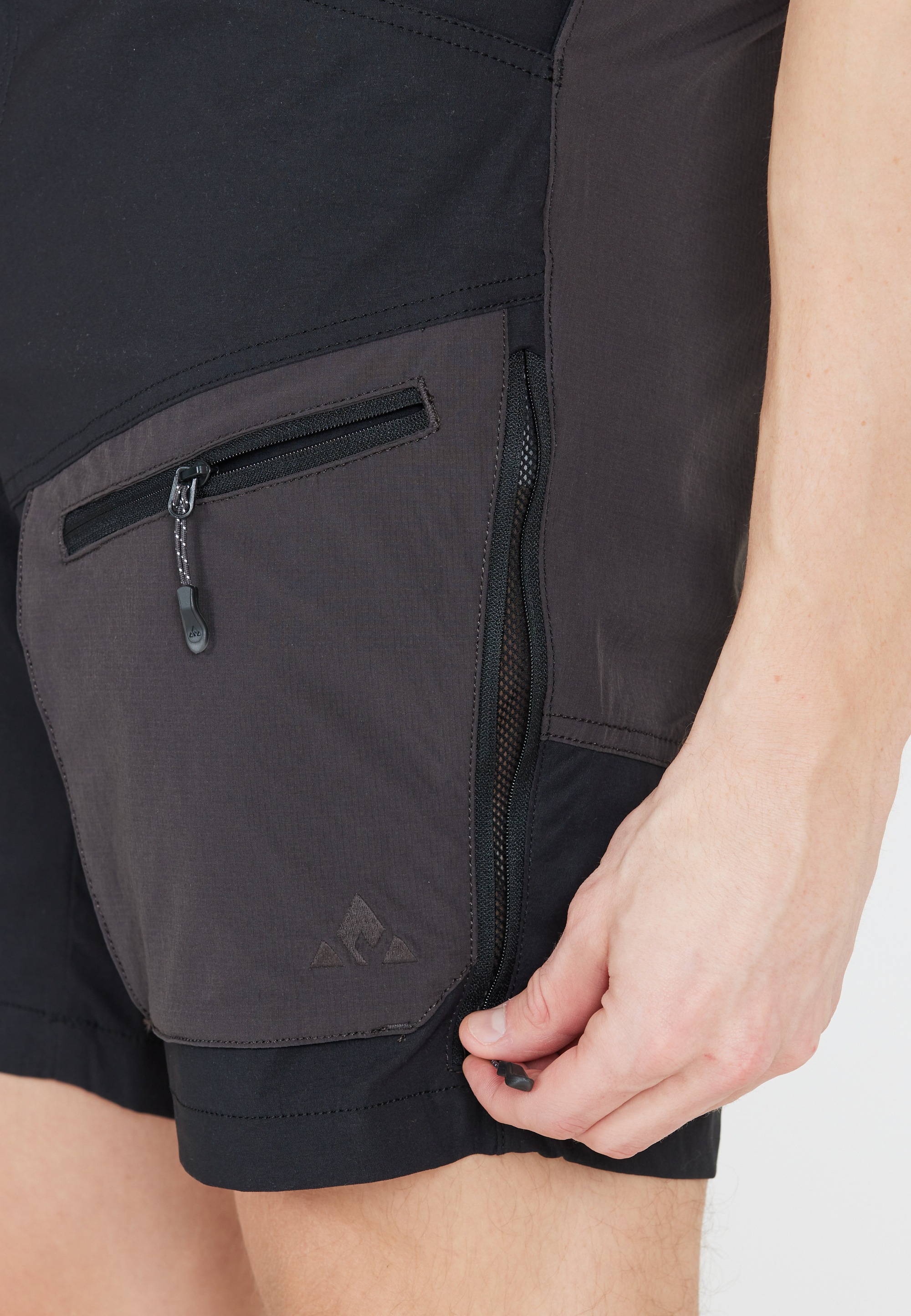 WHISTLER Shorts »Kodiak«, aus funktionalem und wasserabweisendem Material